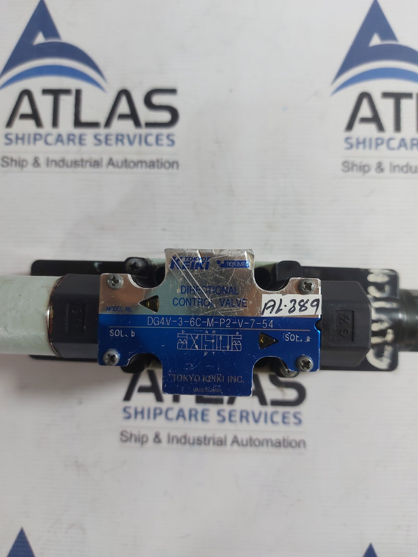 TOKYO KEIKI DG4V-3-6C-M-P2-V-7-54 DIRECTIONAL CONTROL VALVE