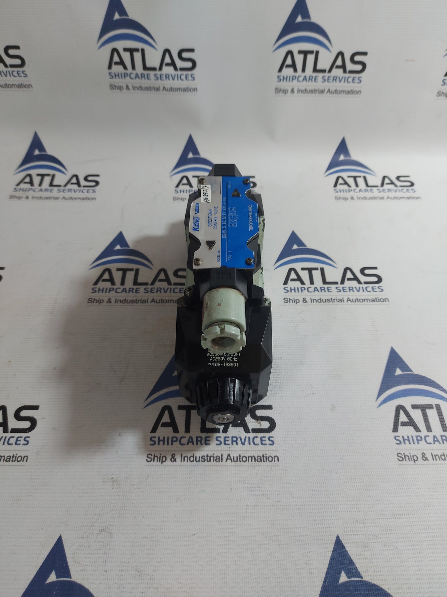 TOKYO KEIKI DG4V-5-6C-M-PL-OV-6-40 DIRECTIONAL CONTROL VALVE