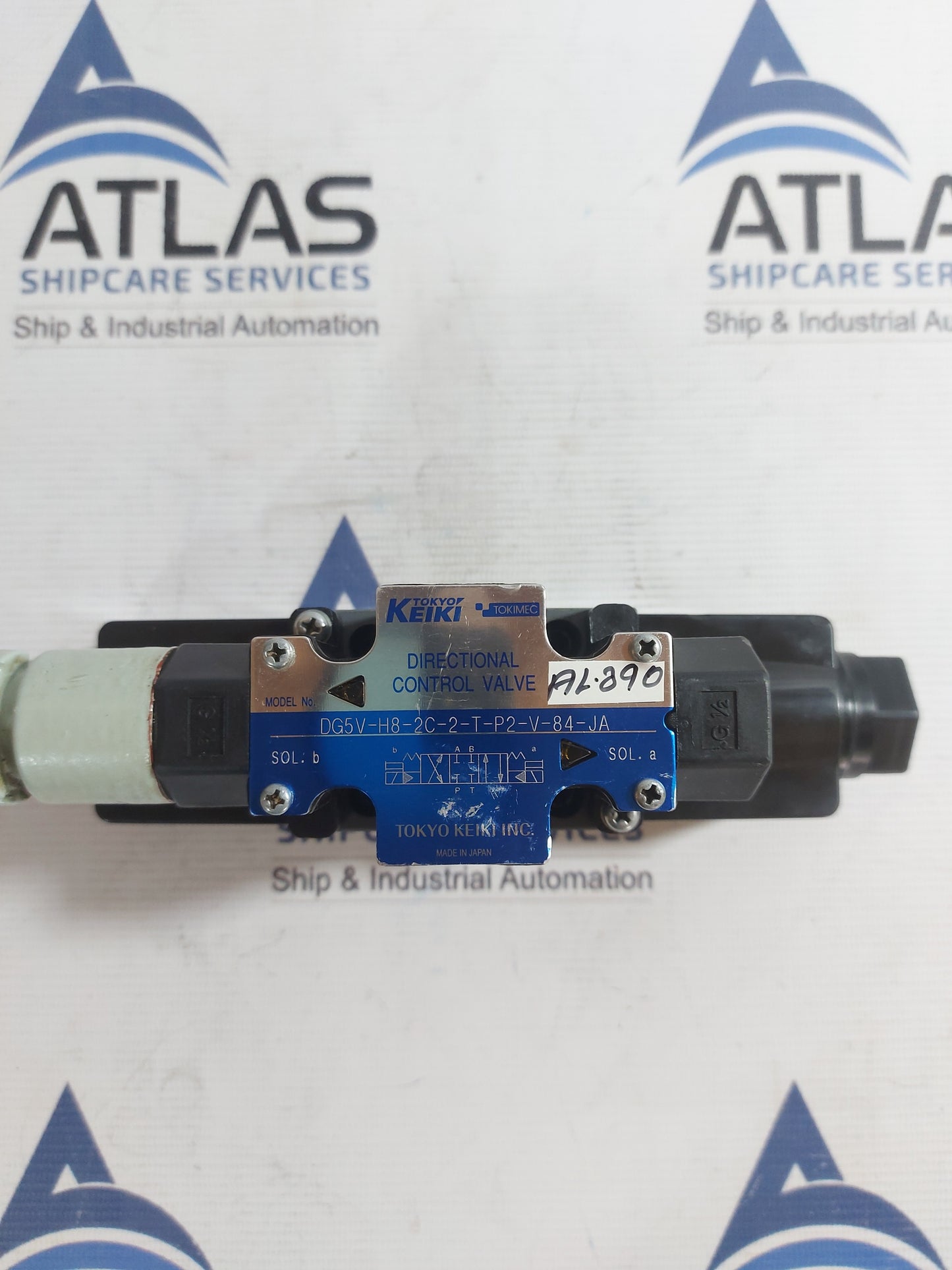 TOKYO KEIKI DG5V-H8-2C-2-T-P2-V-84-JA DIRECTIONAL CONTROL VALVE