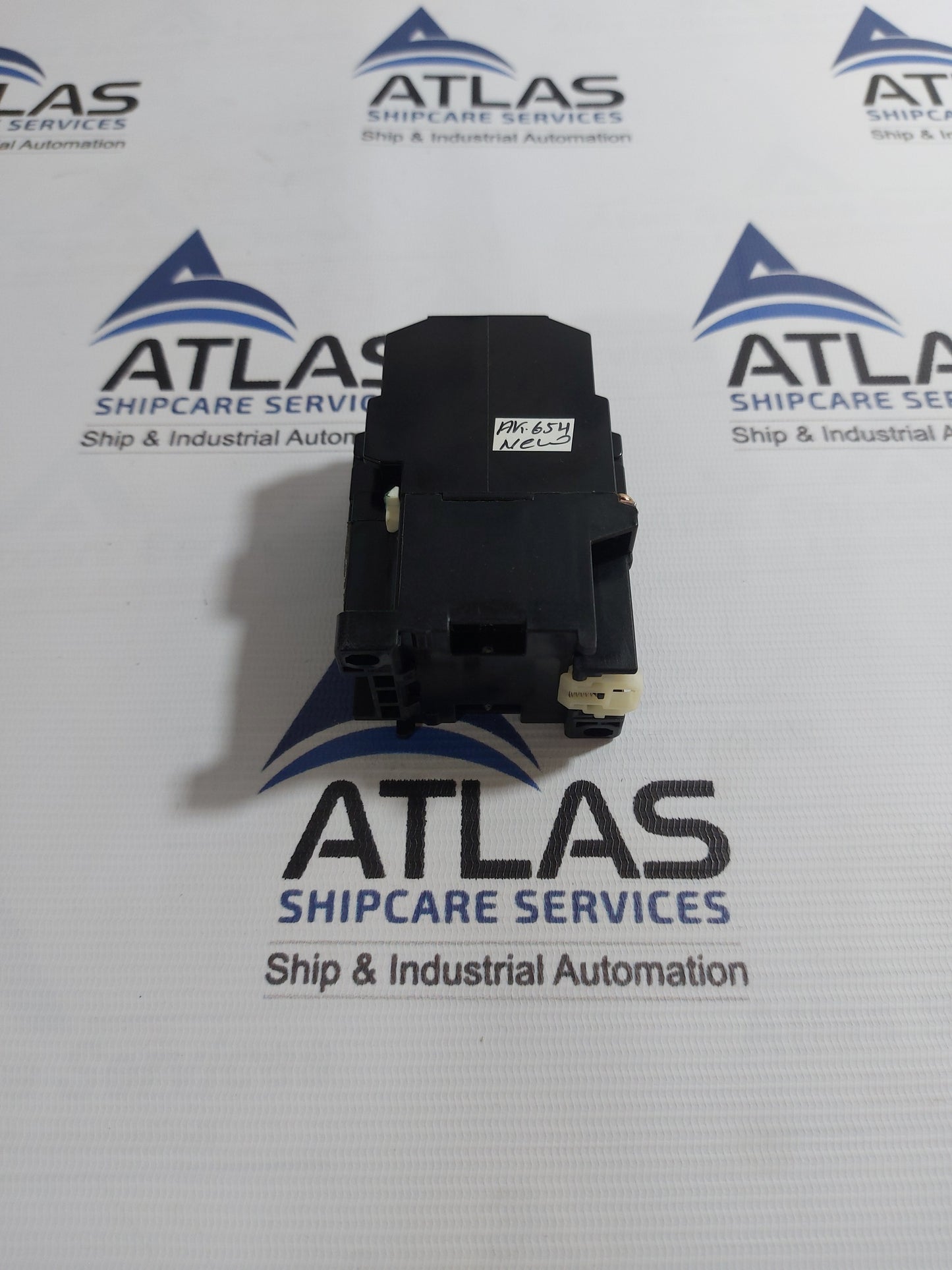 TOSHIBA A8A-44 CONTROL RELAY 100V-50Hz 100-110V-60Hz