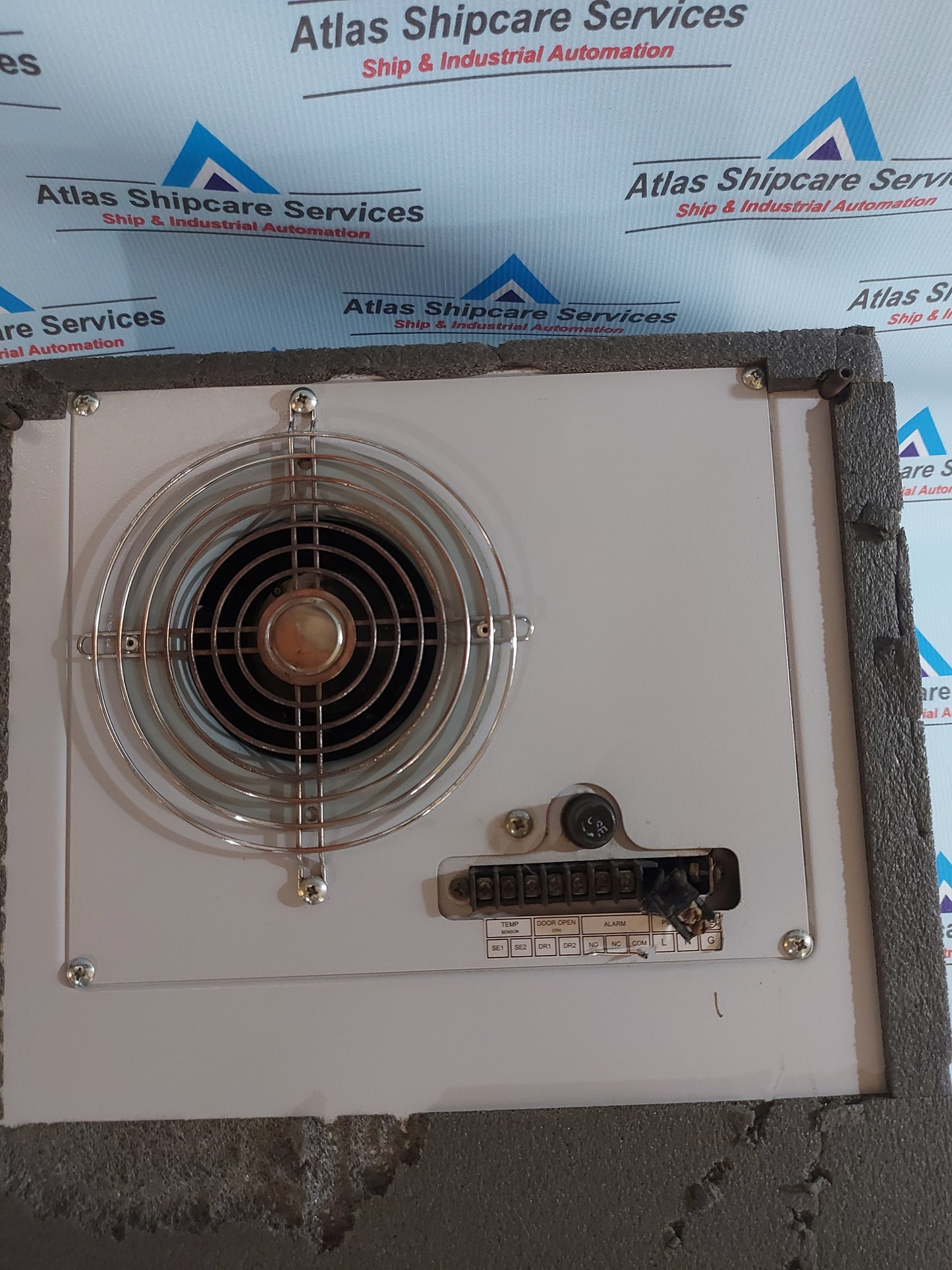 TOTAL M.A.T TA-700 BOX AIR CONDITIONER