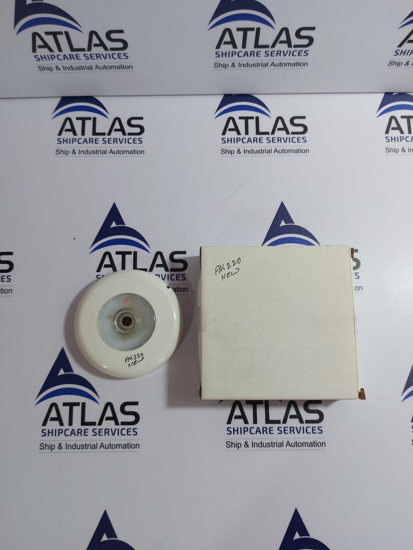 TYCO 601F CONVENTIONAL IS FLAME DETECTOR 516.600.006