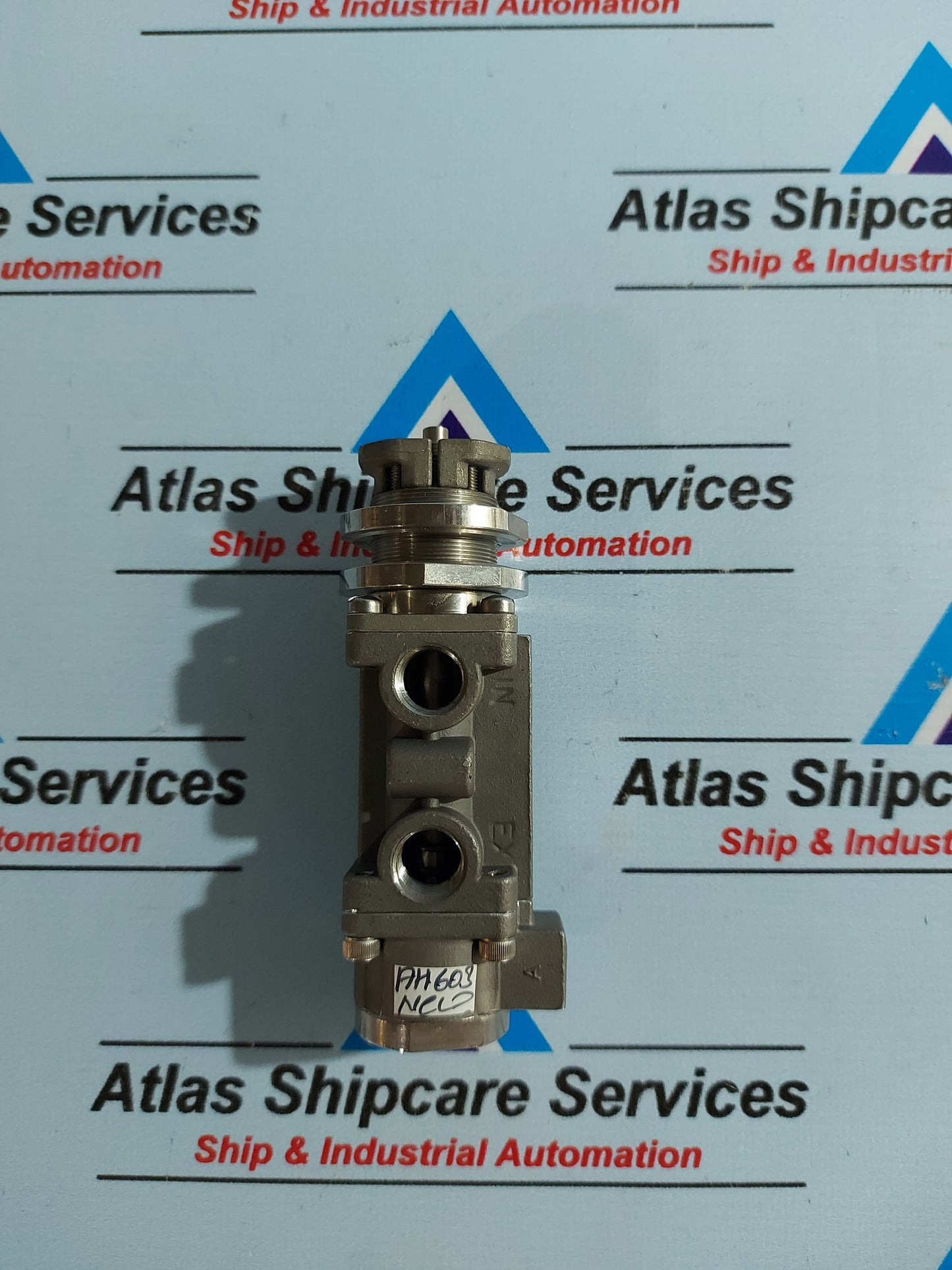 VERSA BAA-3309-900HN-S-43E PNEUMATIC DIRECTIONAL VALVE