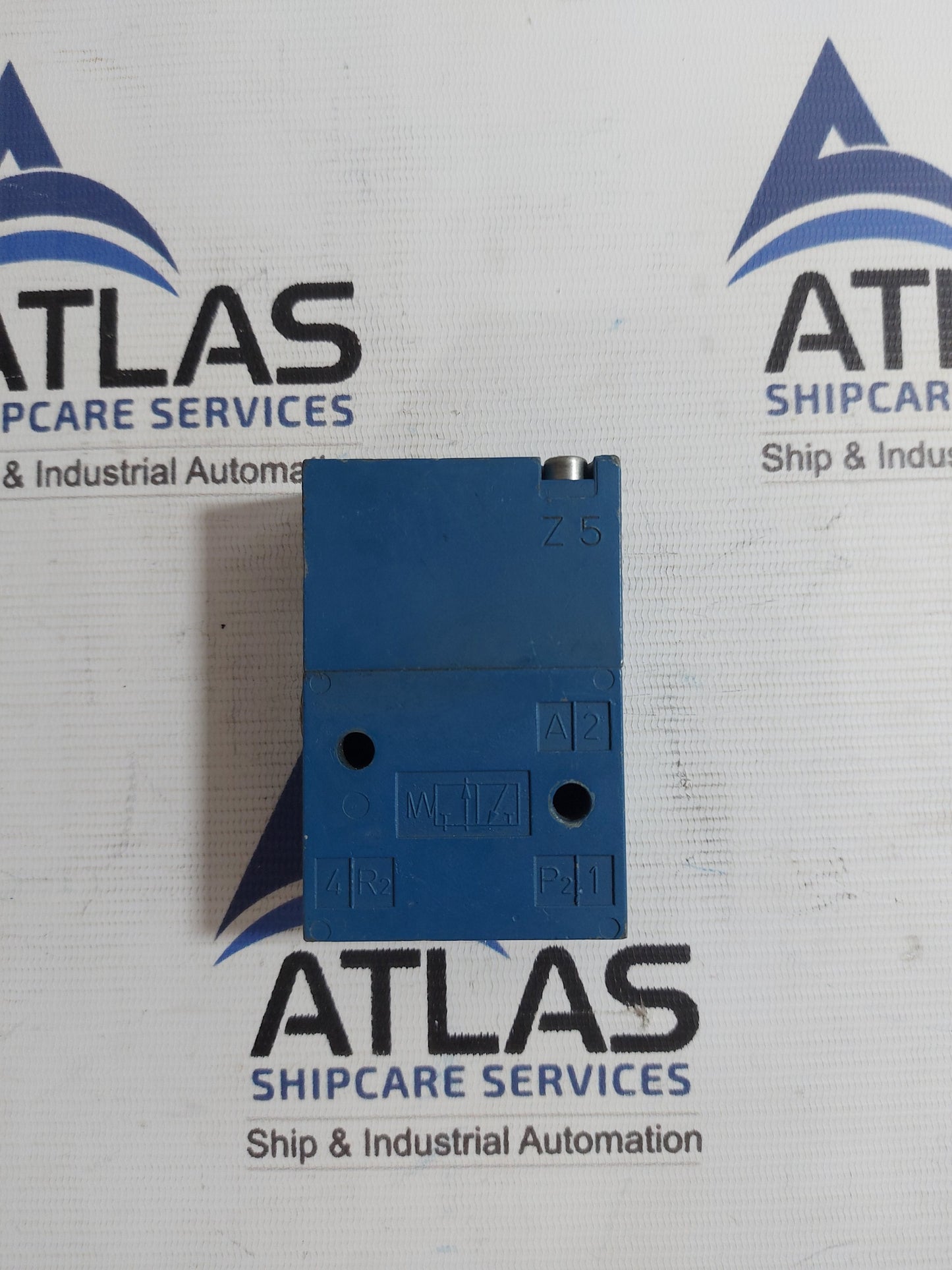 WABCO 3710200000 3/2 WAY PNEUMATIC DIRECTIONAL CONTROL VALVE