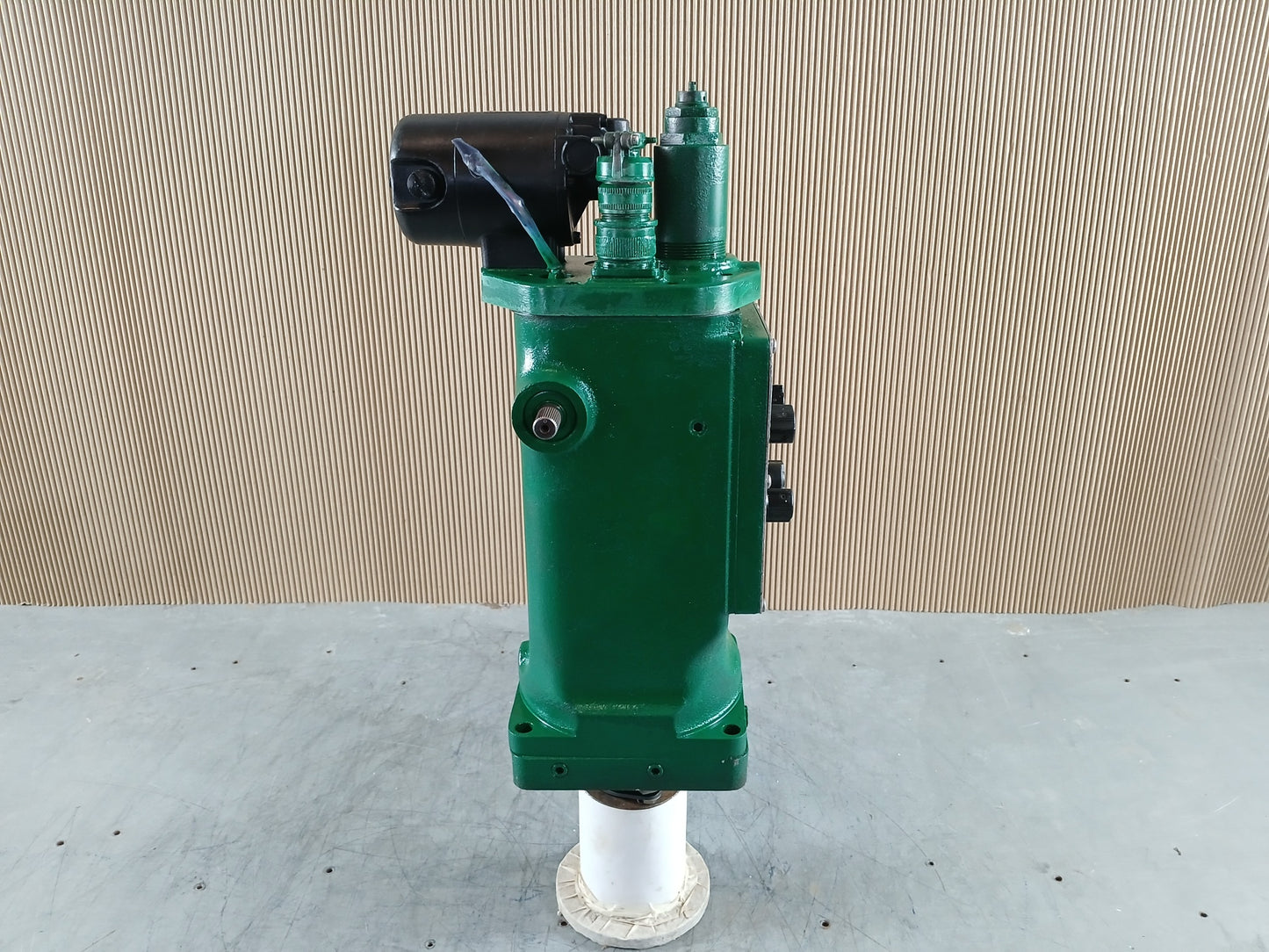 WOODWARD UG-8 8522-445 GOVERNOR 500-1200 RPM