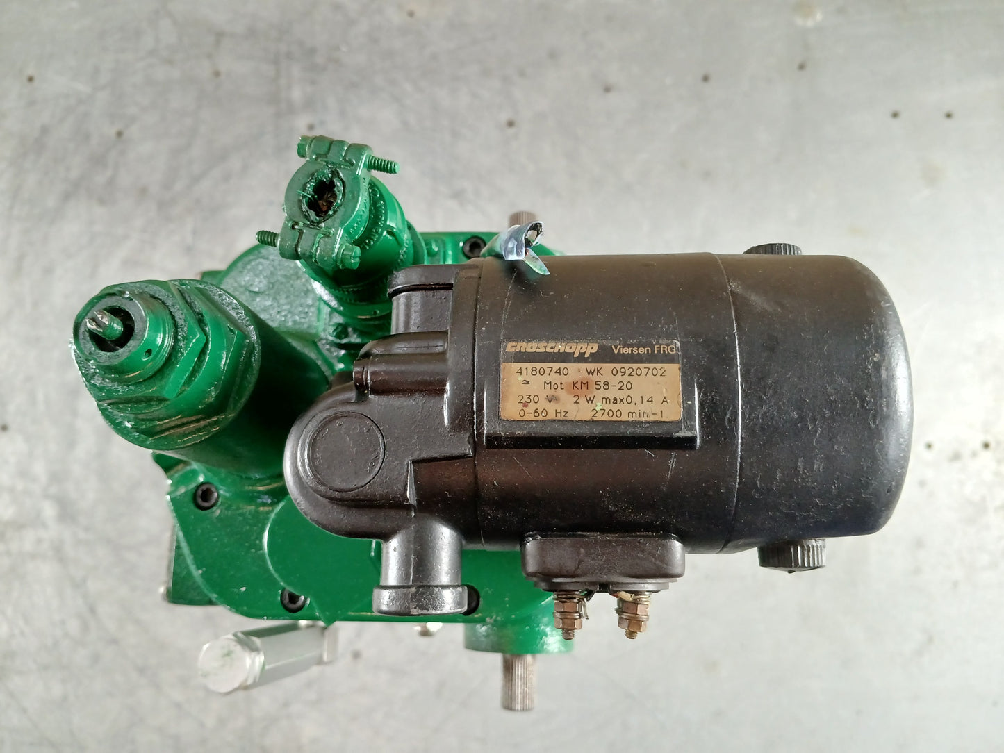 WOODWARD UG-8 8522-445 GOVERNOR 500-1200 RPM