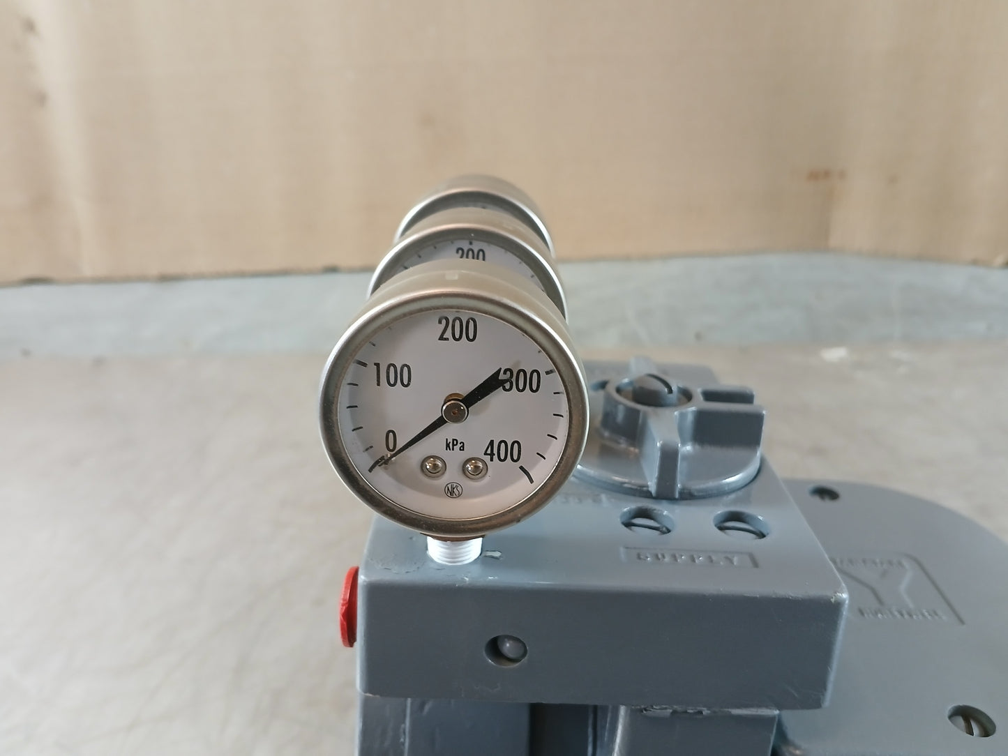 YAMATAKE-HONEYWELL HTP PNEUMATIC VALVE POSITIONER