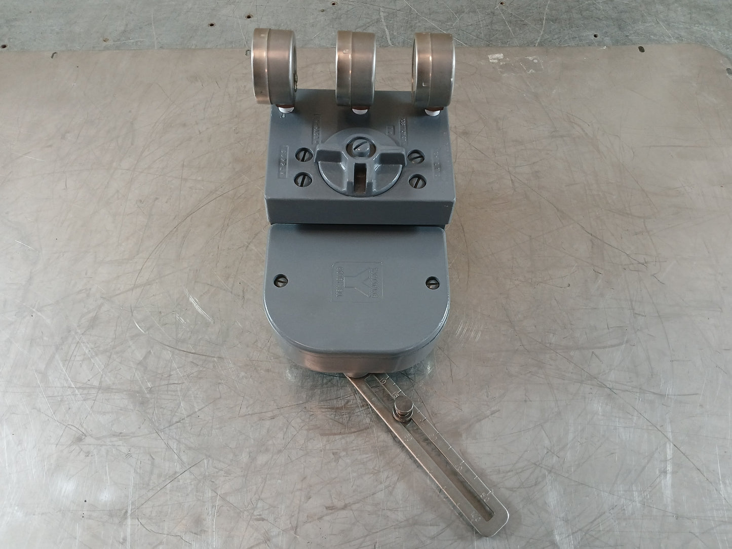 YAMATAKE-HONEYWELL HTP PNEUMATIC VALVE POSITIONER