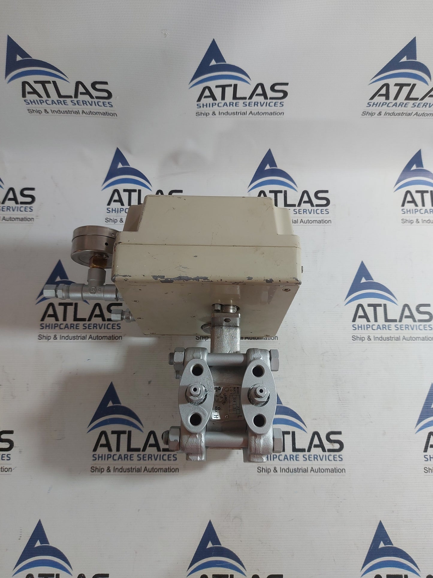 YAMATAKE-HONEYWELL KDP22Y-1122A1-6 WATER LEVEL TRANSMITTER 0 ~ 1400 mmH20