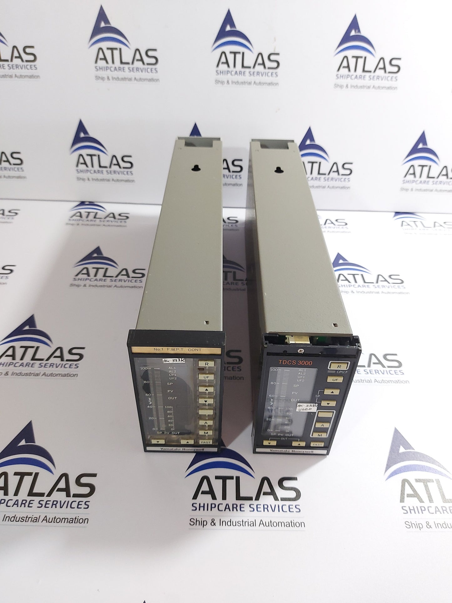 YAMATAKE-HONEYWELL TDCS 3000 TEMPERATURE CONTROLLER