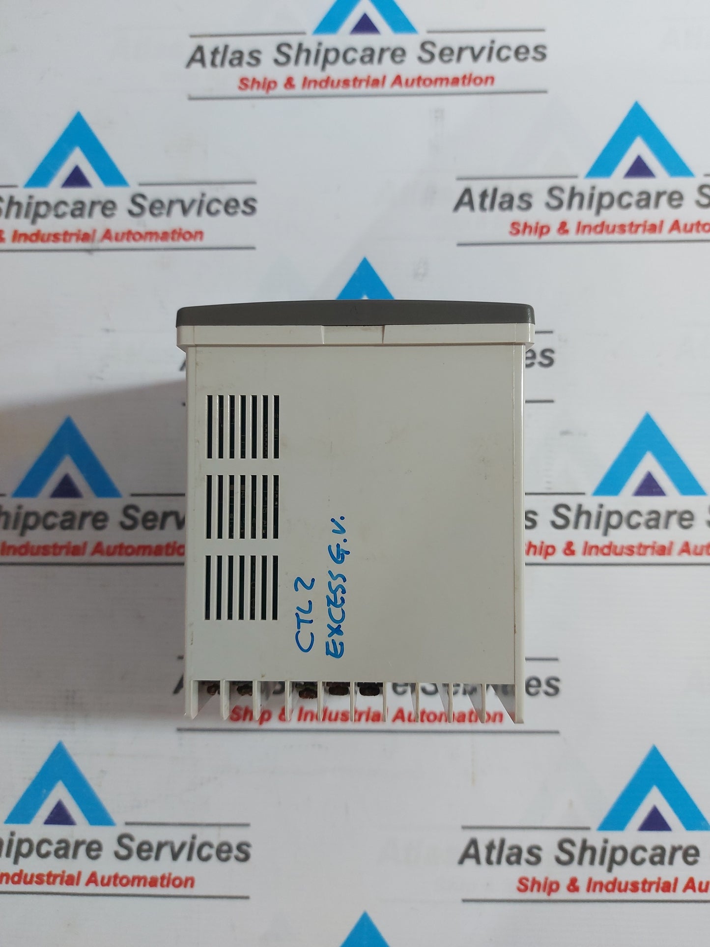 YAMATAKE SDC31 TEMPERATURE CONTROLLER C315GA000100 AC100-240V 50/60Hz