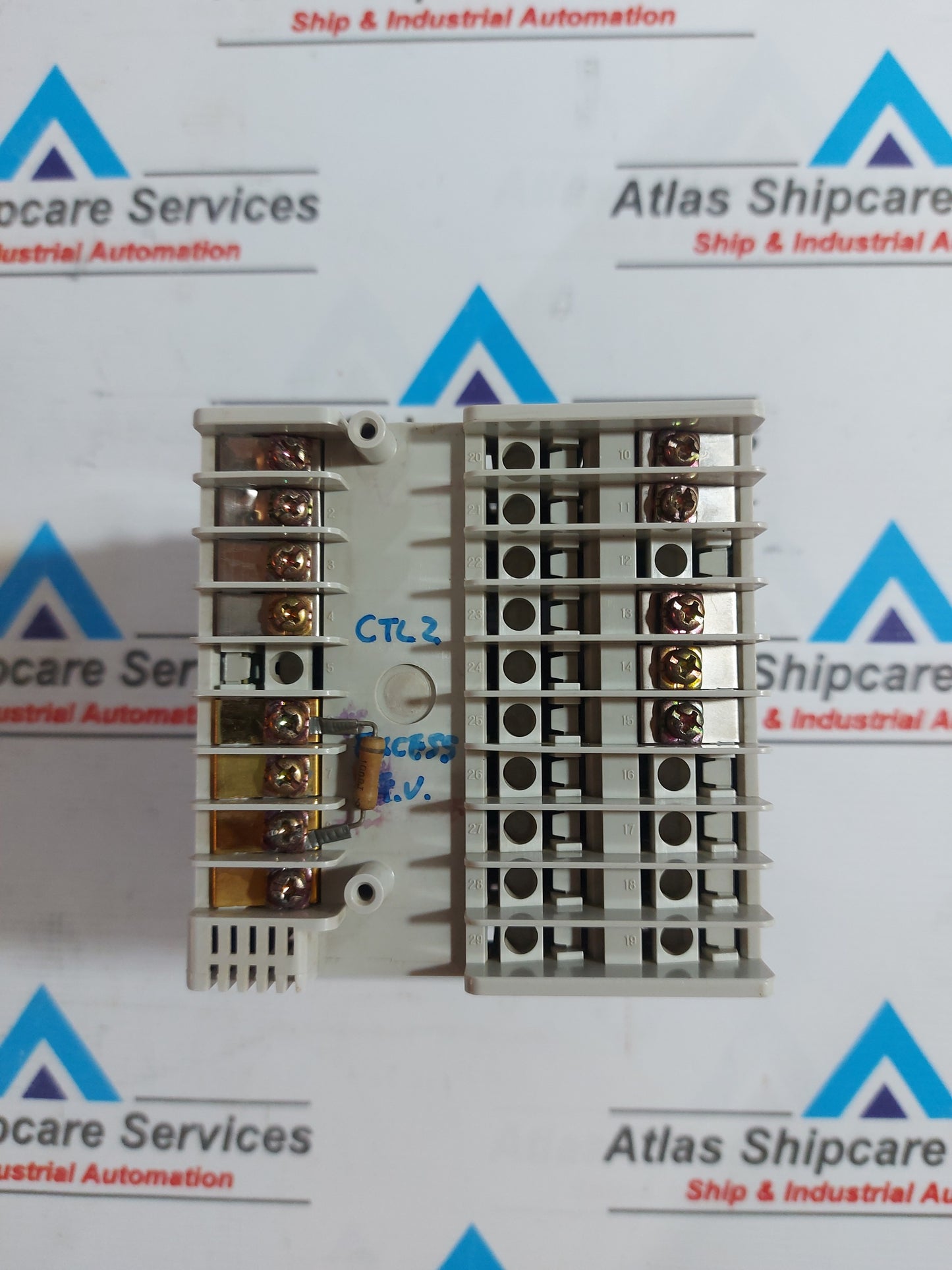 YAMATAKE SDC31 TEMPERATURE CONTROLLER C315GA000100 AC100-240V 50/60Hz