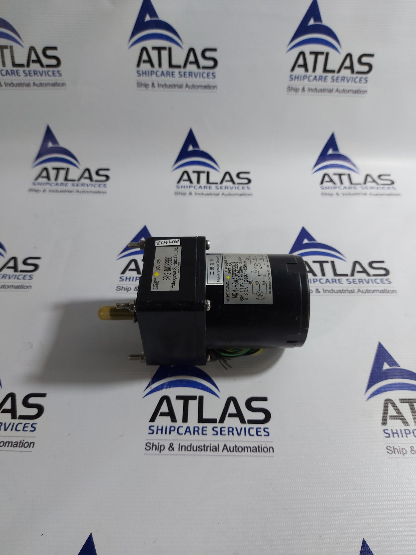 YOKOGAWA SERTEC 8RH2-DW30S993 REVERSIBLE MOTOR 6W 110V