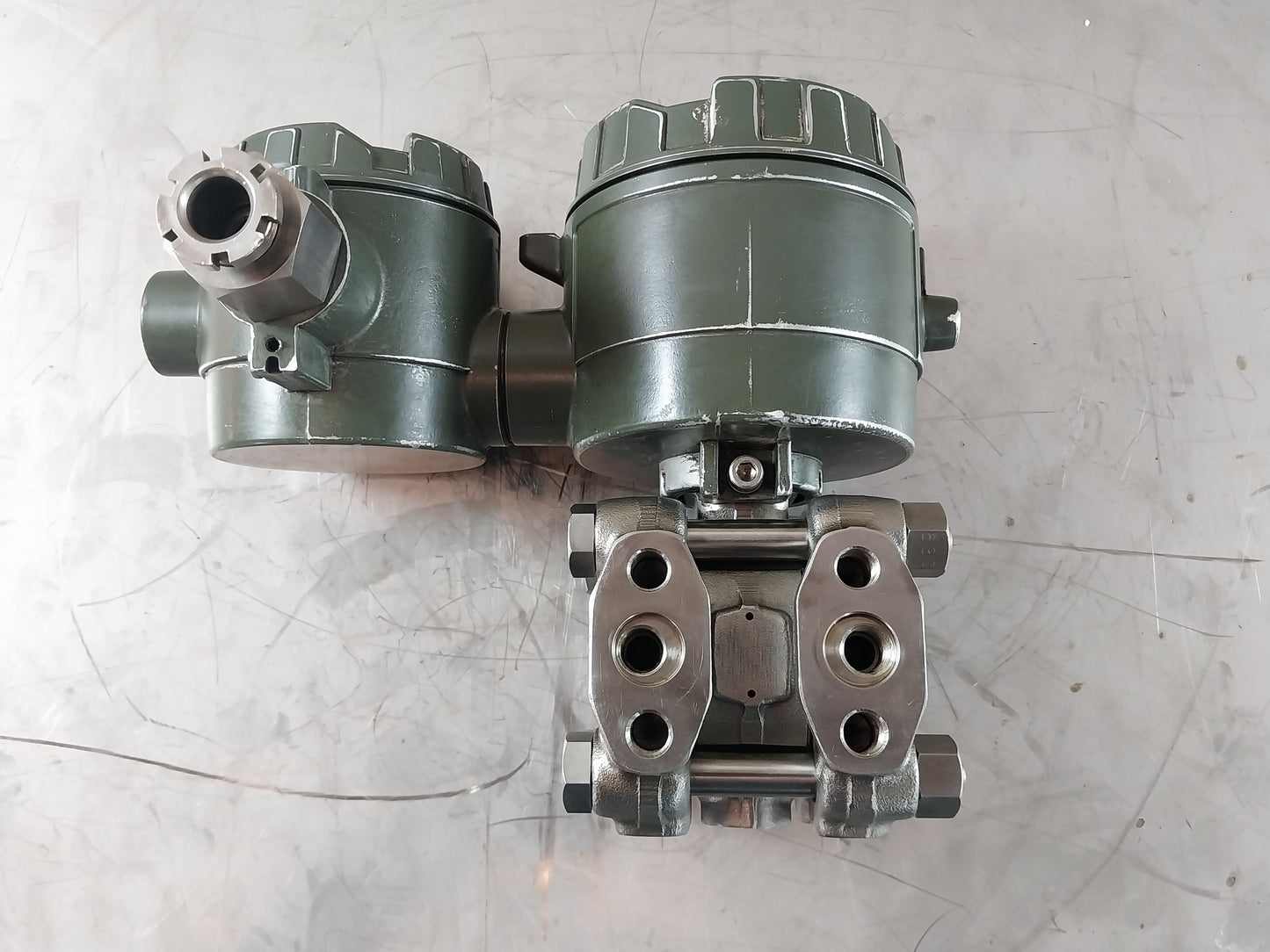 YOKOGAWA UNI UNE11-SLS2*B PRESSURE TRANSMITTER 24V 4-20mA