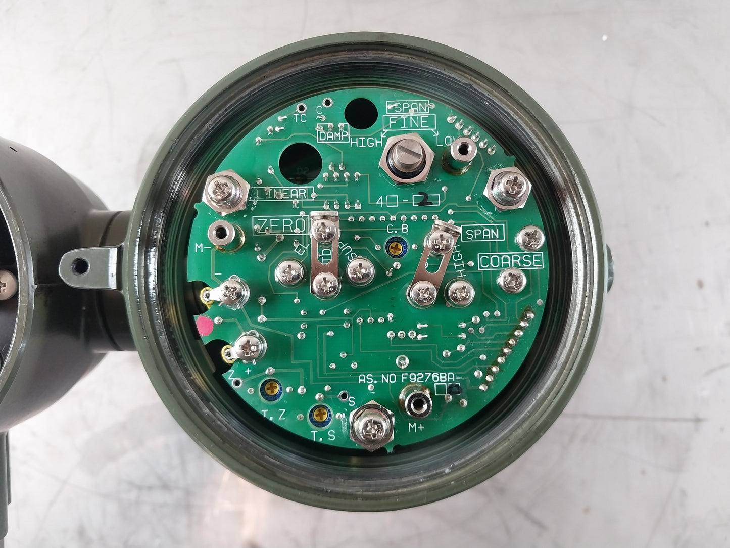 YOKOGAWA UNI UNE11-SLS2*B PRESSURE TRANSMITTER 24V 4-20mA