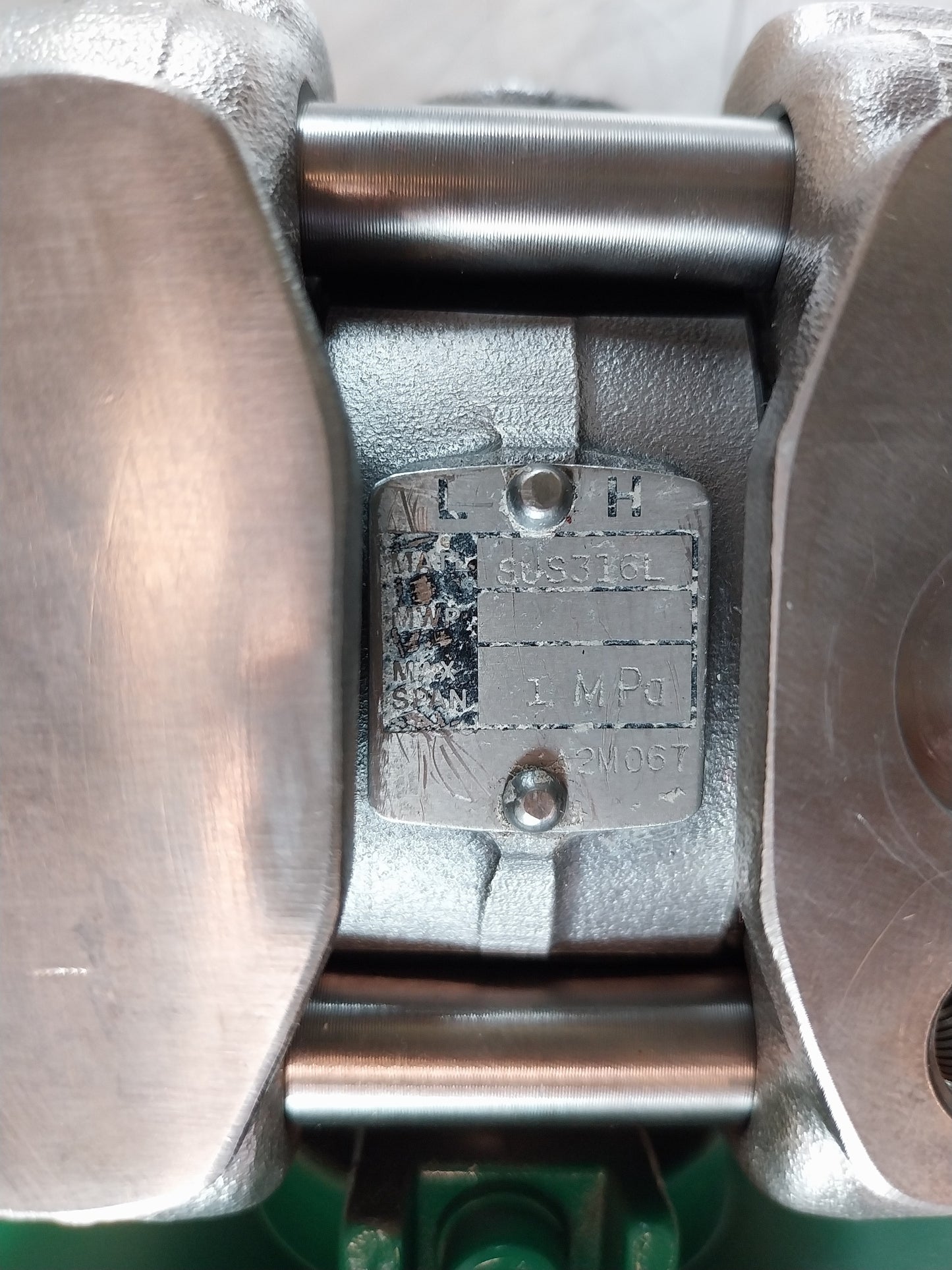 YOKOGAWA UNI UNE43-SAS2*B PRESSURE TRANSMITTER 24V 4-20mA