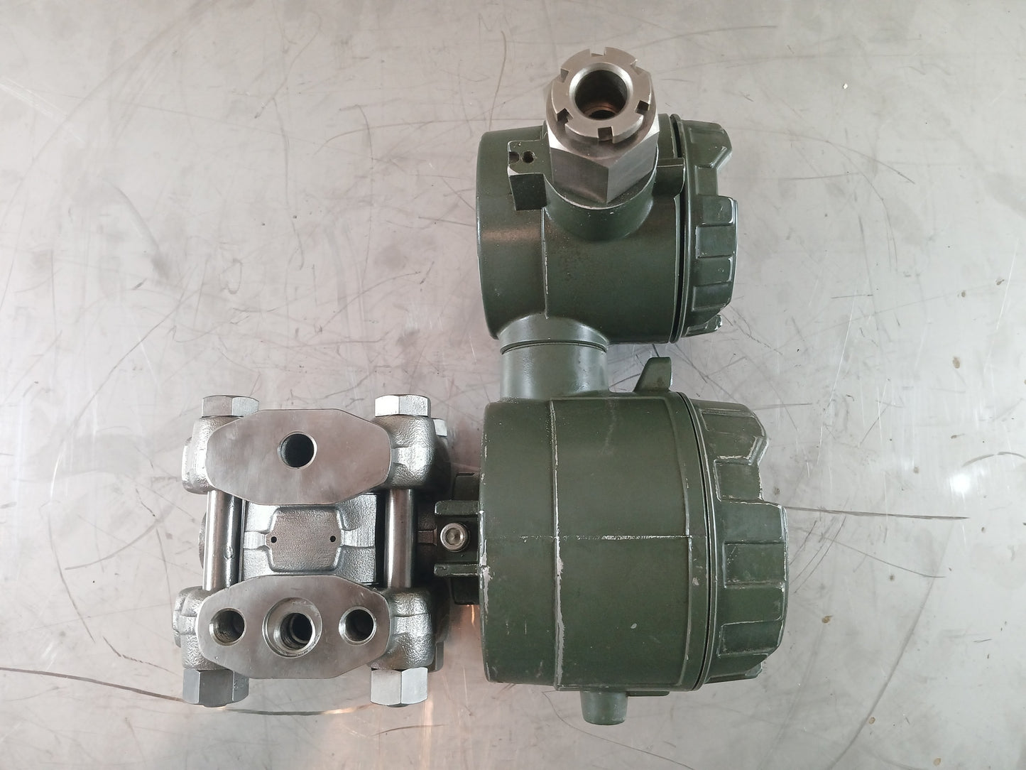 YOKOGAWA UNI UNE43-SCS2*B PRESSURE TRANSMITTER 24V 4-20mA