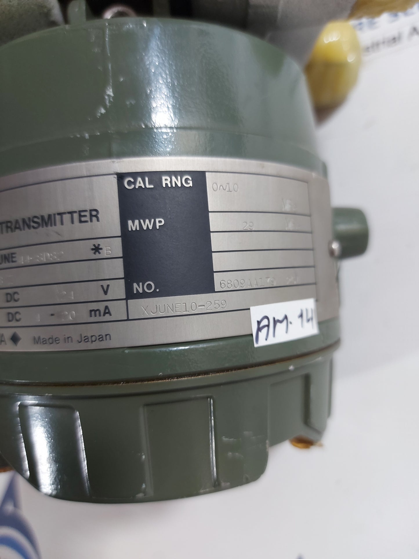 YOKOGAWA UNI UNE 44-SDS2 PRESSURE TRANSMITTER B/CAL-P/SSB-S/Z