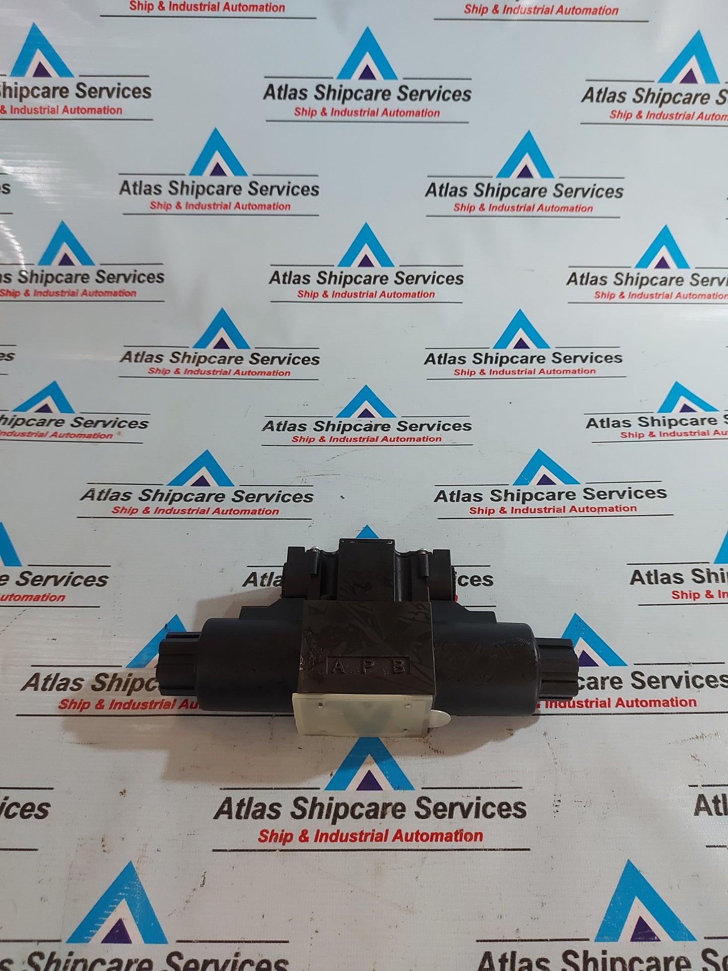 YONGJIN NS692RT-6-ACB-54 DIRECTIONAL VALVE