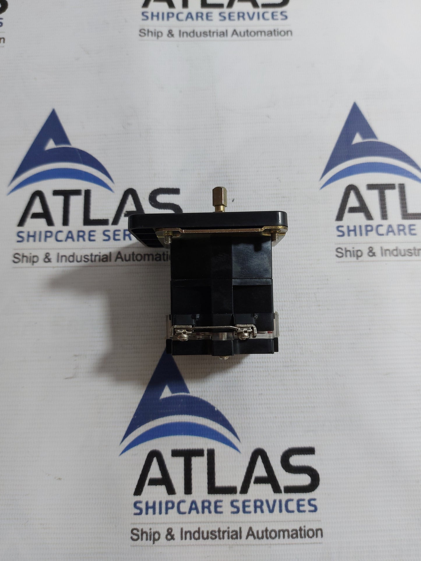 YONGSUNG C3102R CAM SWITCH 10A 250VAC