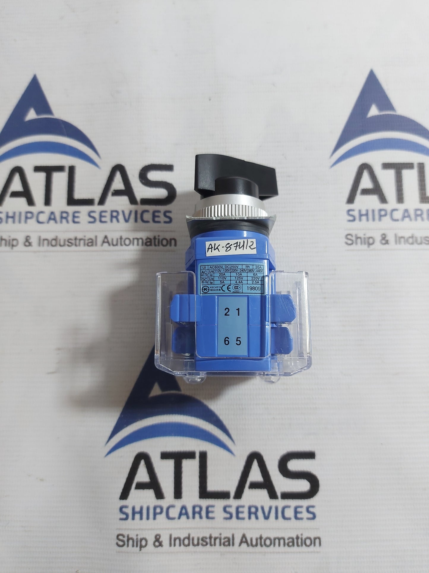 YONGSUNG YSDNC2201-39MO10BW CAM SWITCH 20A DC250V