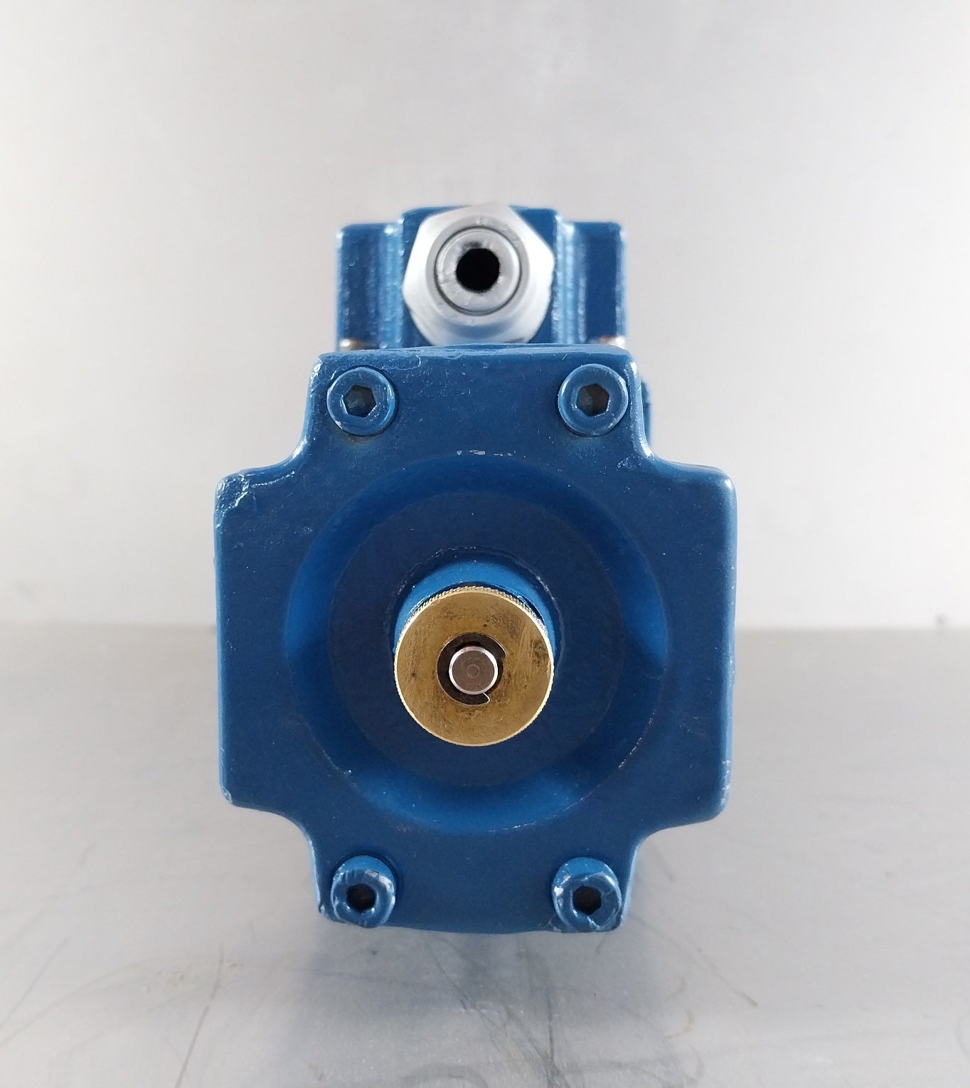 YUKEN ISDSG-01-3C4-10 INTRINSICALLY SAFE SOLENOID ACTUATOR