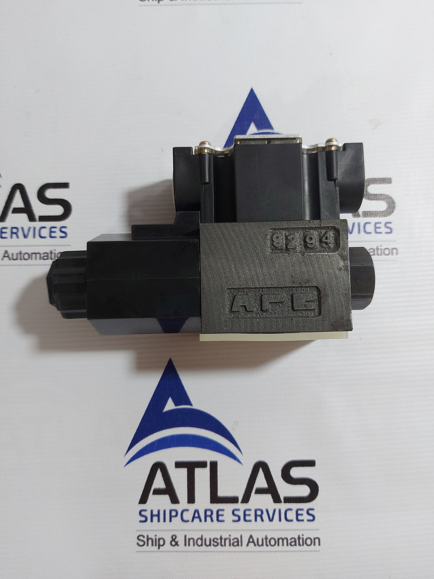 YUKEN KOGYO DSG-01-2B3B-R110-50 SOLENOID DIRECTIONAL VALVE