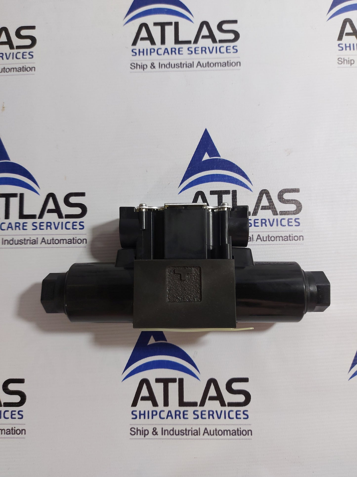 YUKEN KOGYO DSG-01-3C4-R110-70 SOLENOID DIRECTIONAL VALVE