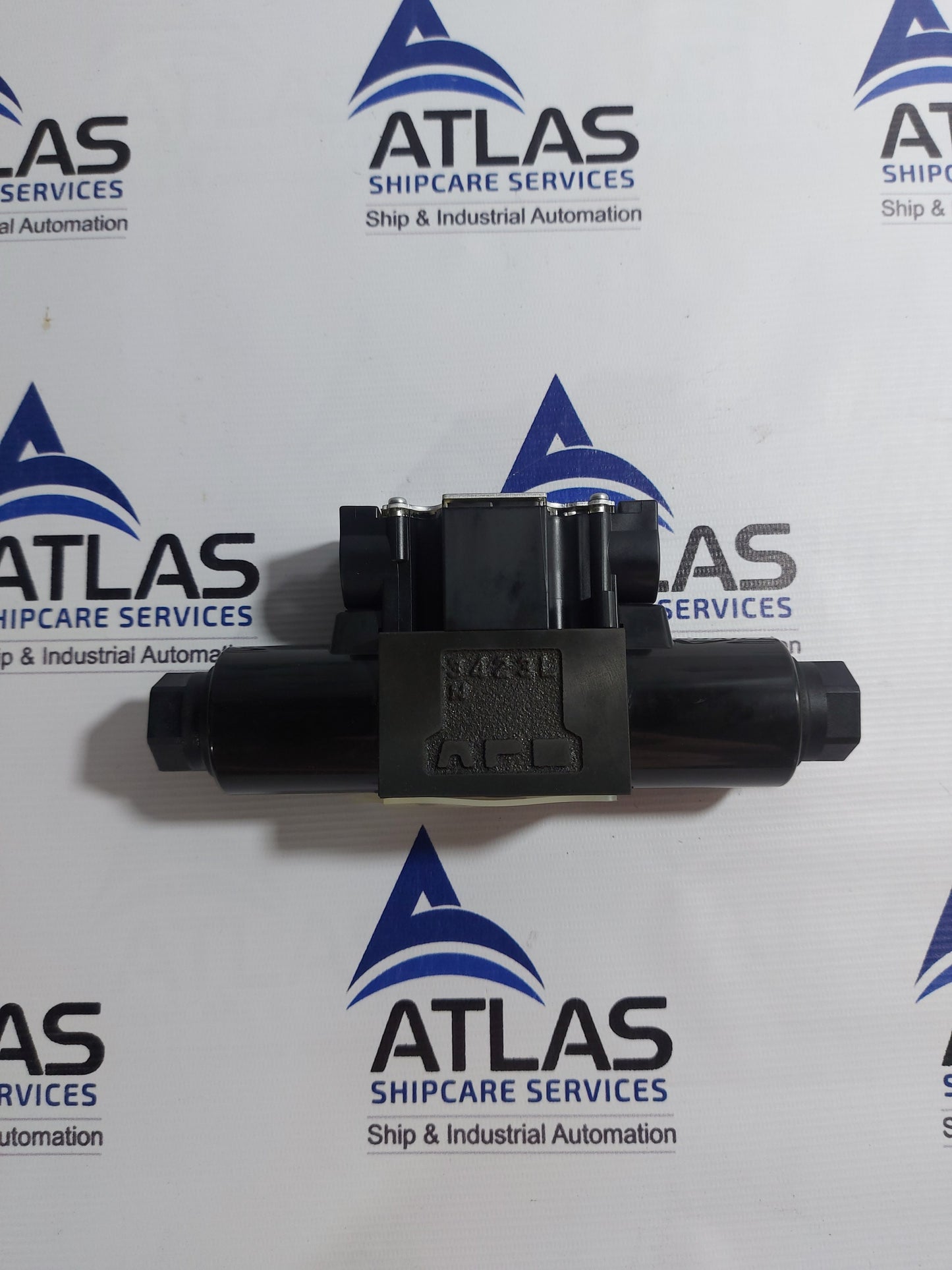 YUKEN KOGYO DSG-01-3C4-R110-70 SOLENOID DIRECTIONAL VALVE