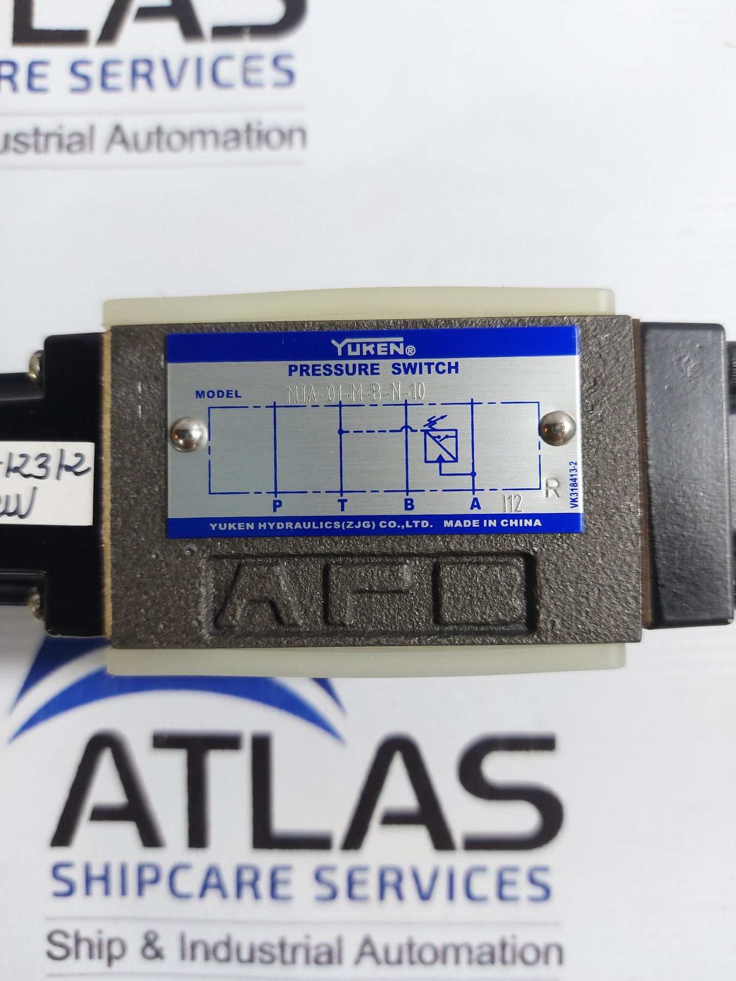 YUKEN MJA-01-M-B-N-10 MODULAR HYDRAULIC VALVE