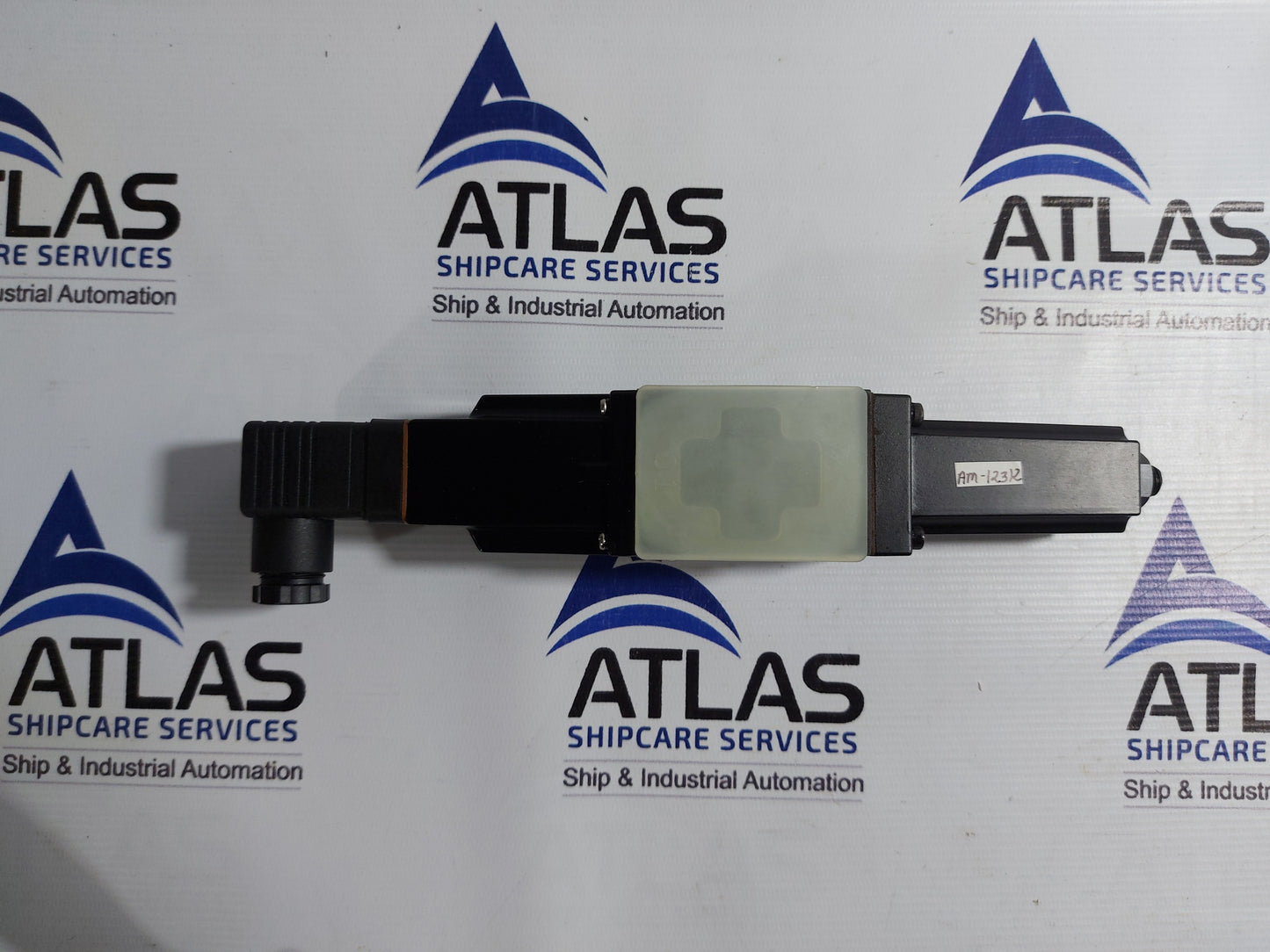 YUKEN MJA-01-M-B-N-10 MODULAR HYDRAULIC VALVE