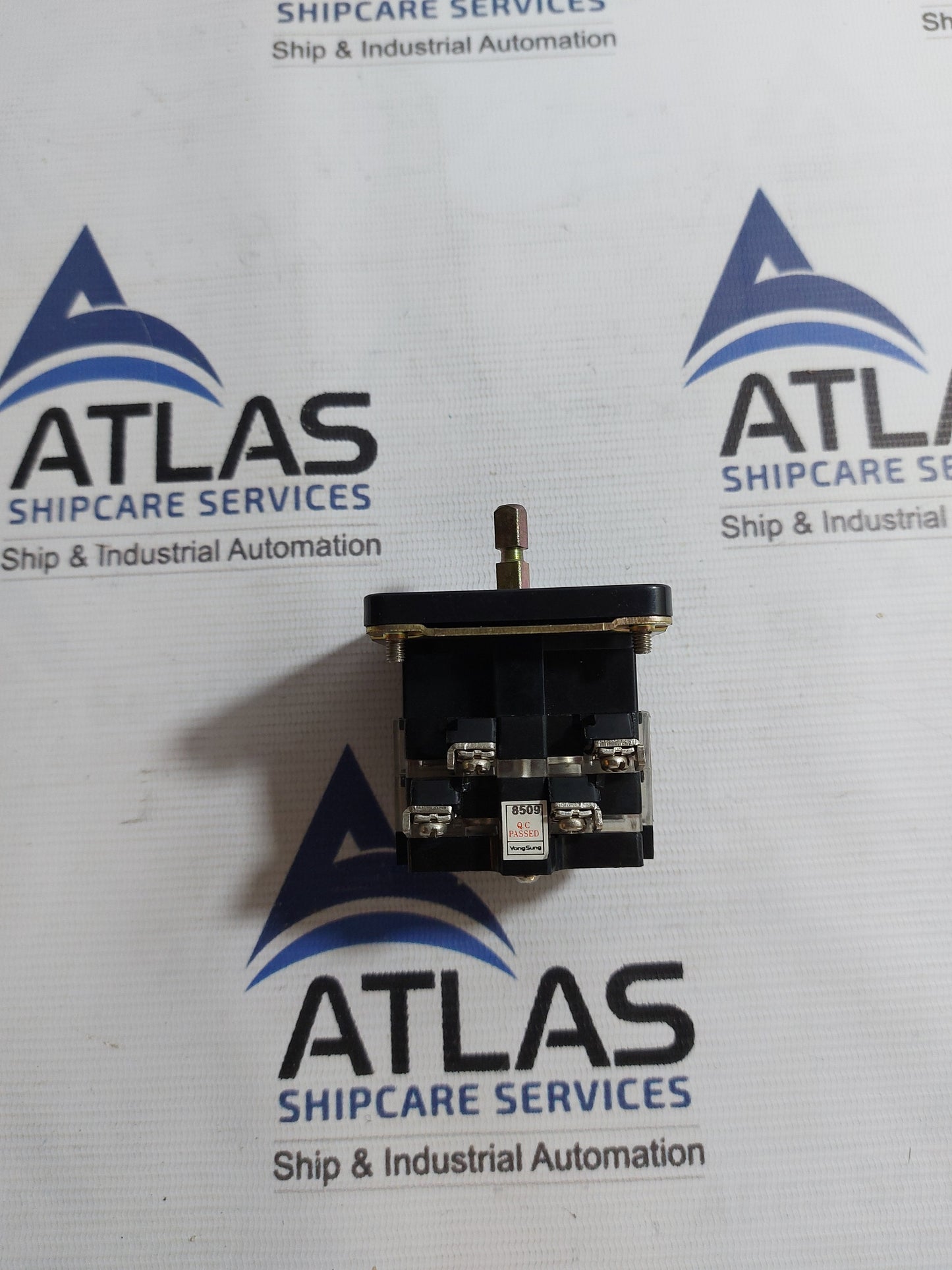 YUNGSUNG 0605 CAM SWITCH 10A 250VAC