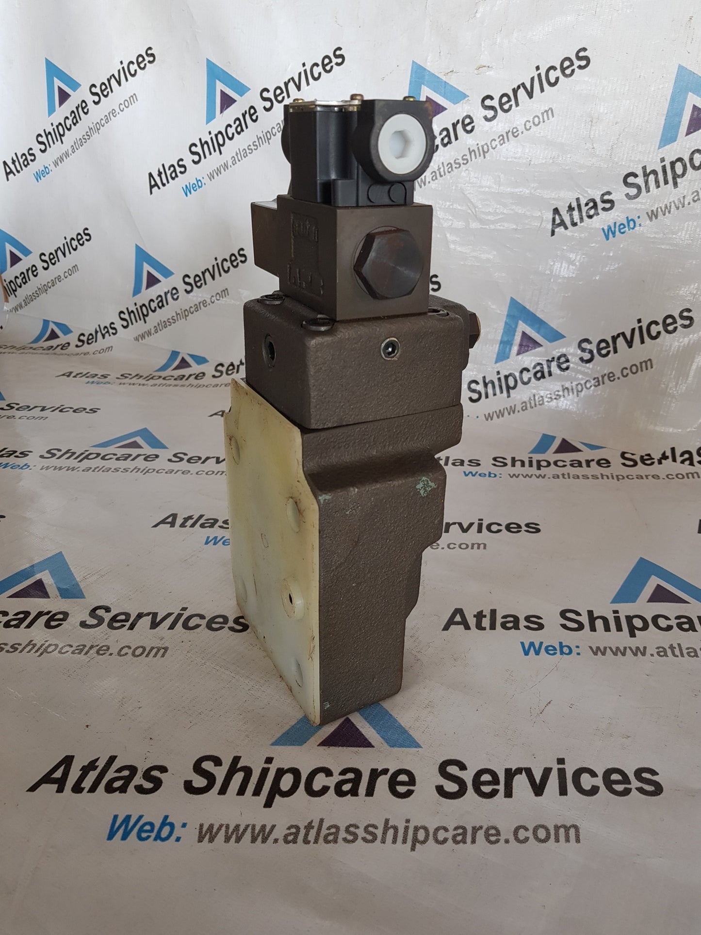 YUKEN SOLENOID CONTROLLED RELIEF VALVE BSG-10-2B3B-A100-480807 H108