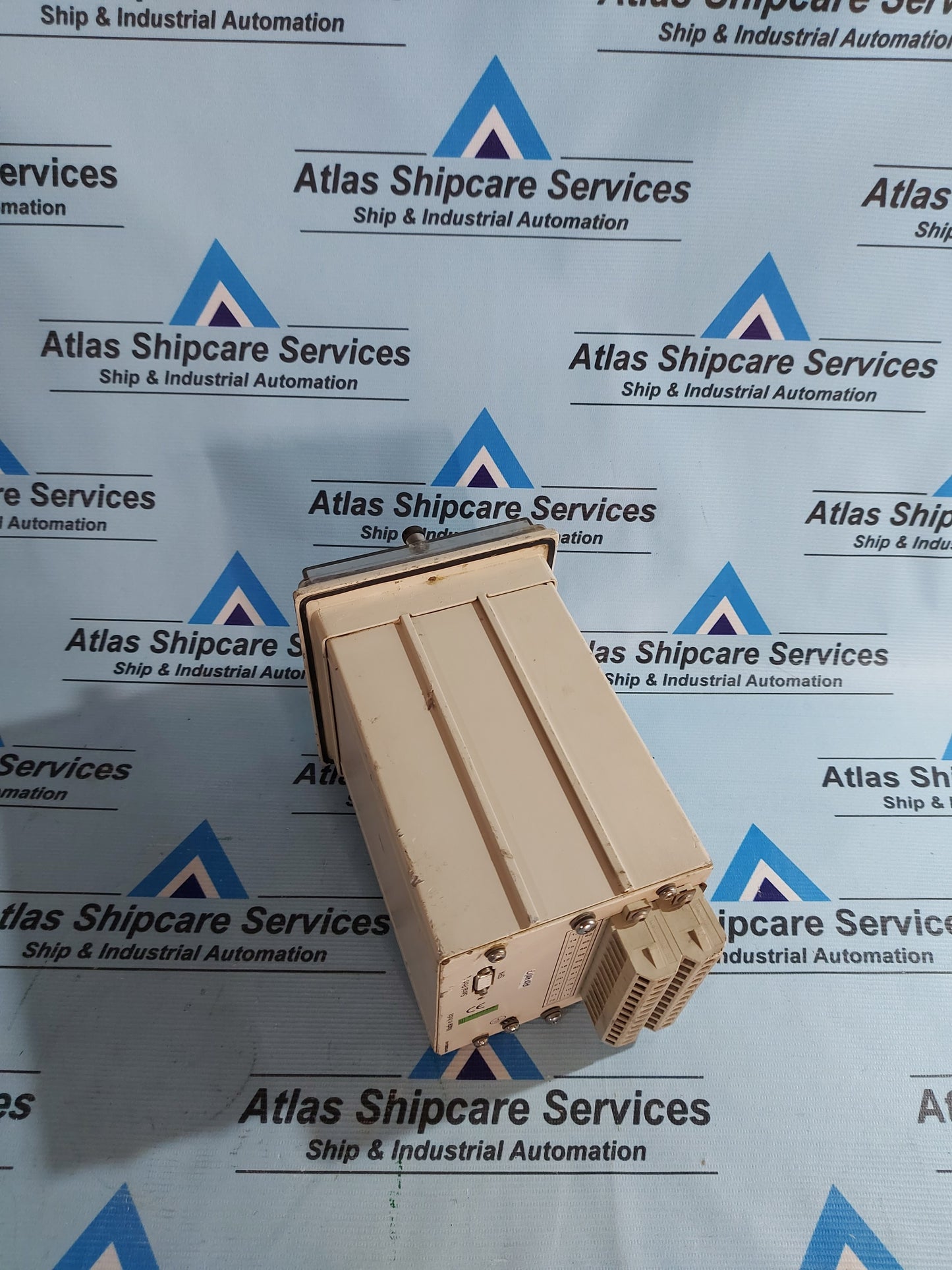 ABB SPAU 130 C THREE-PHASE OVERVOLTAGE AND UNDERVOLTAGE RELAY AG40