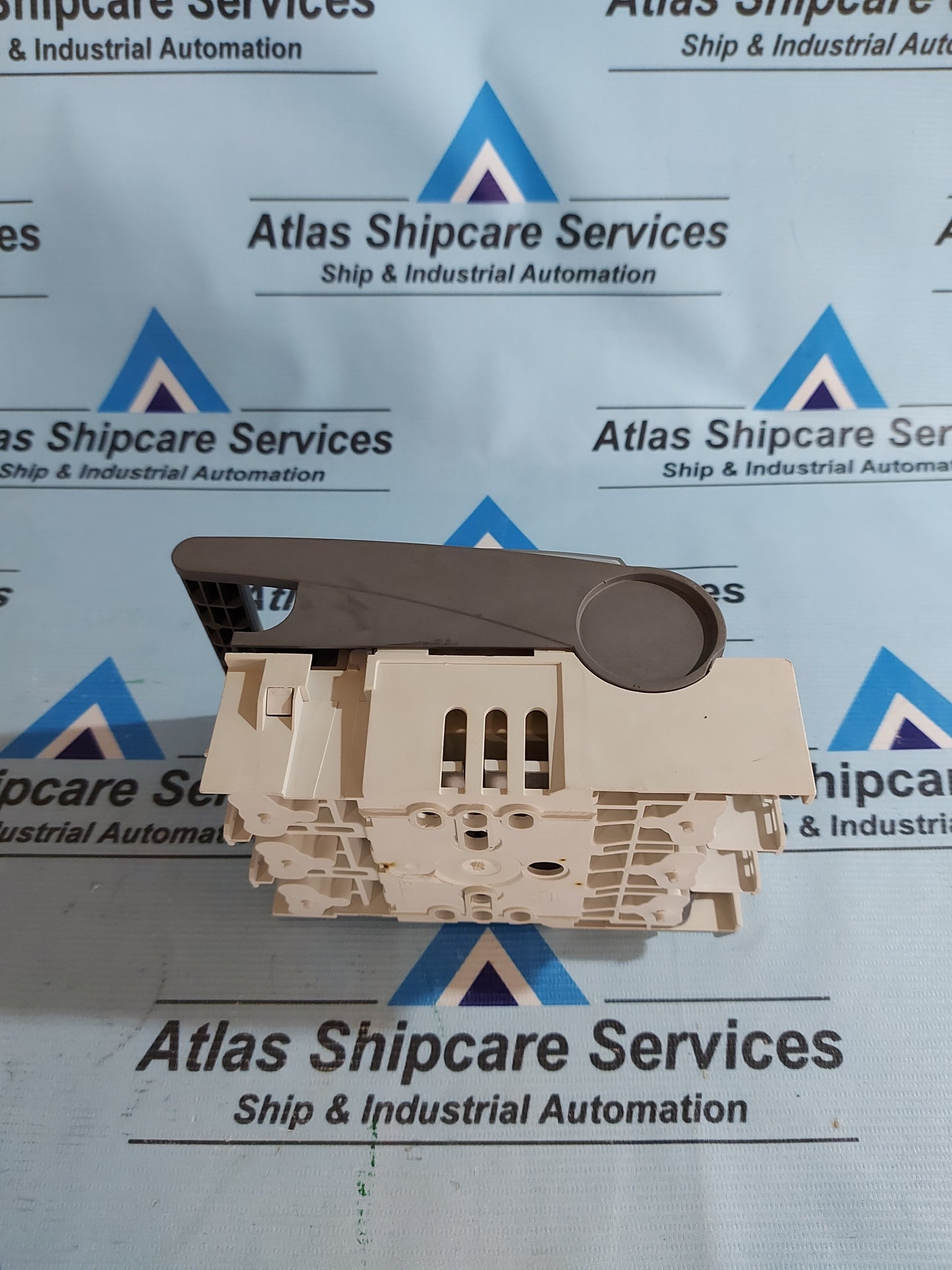 ABB XLP 00 FUSE SWITCH DISCONNECTOR AG60