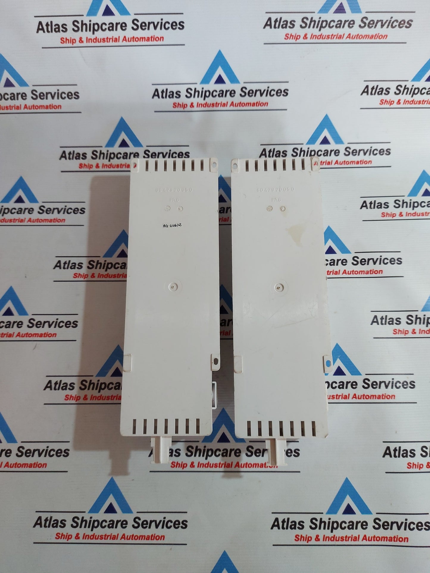 AQUA SIGNAL 9000118800 6042/923-21 INSTANT START AG646