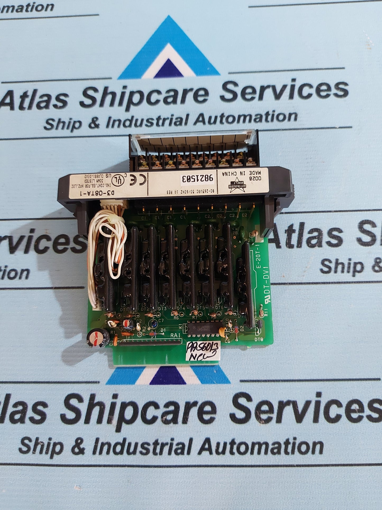 AUTOMATION DIRECT D3-08TA-1 OUTPUT MODULE 110-220VAC