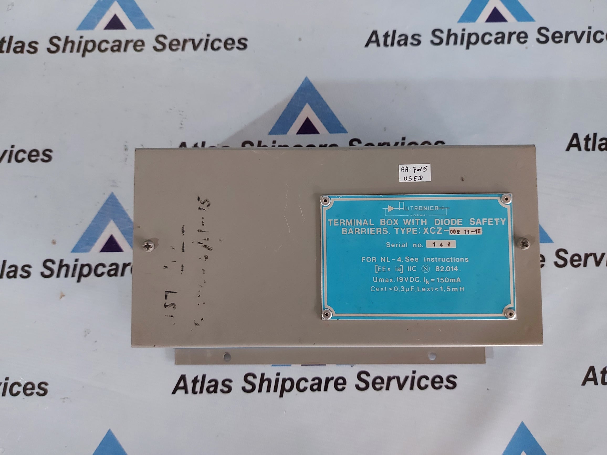 AUTRONICA XCZ-002 11-15 TERMINAL BOX WITH DIODE SAFETY BARRIERS