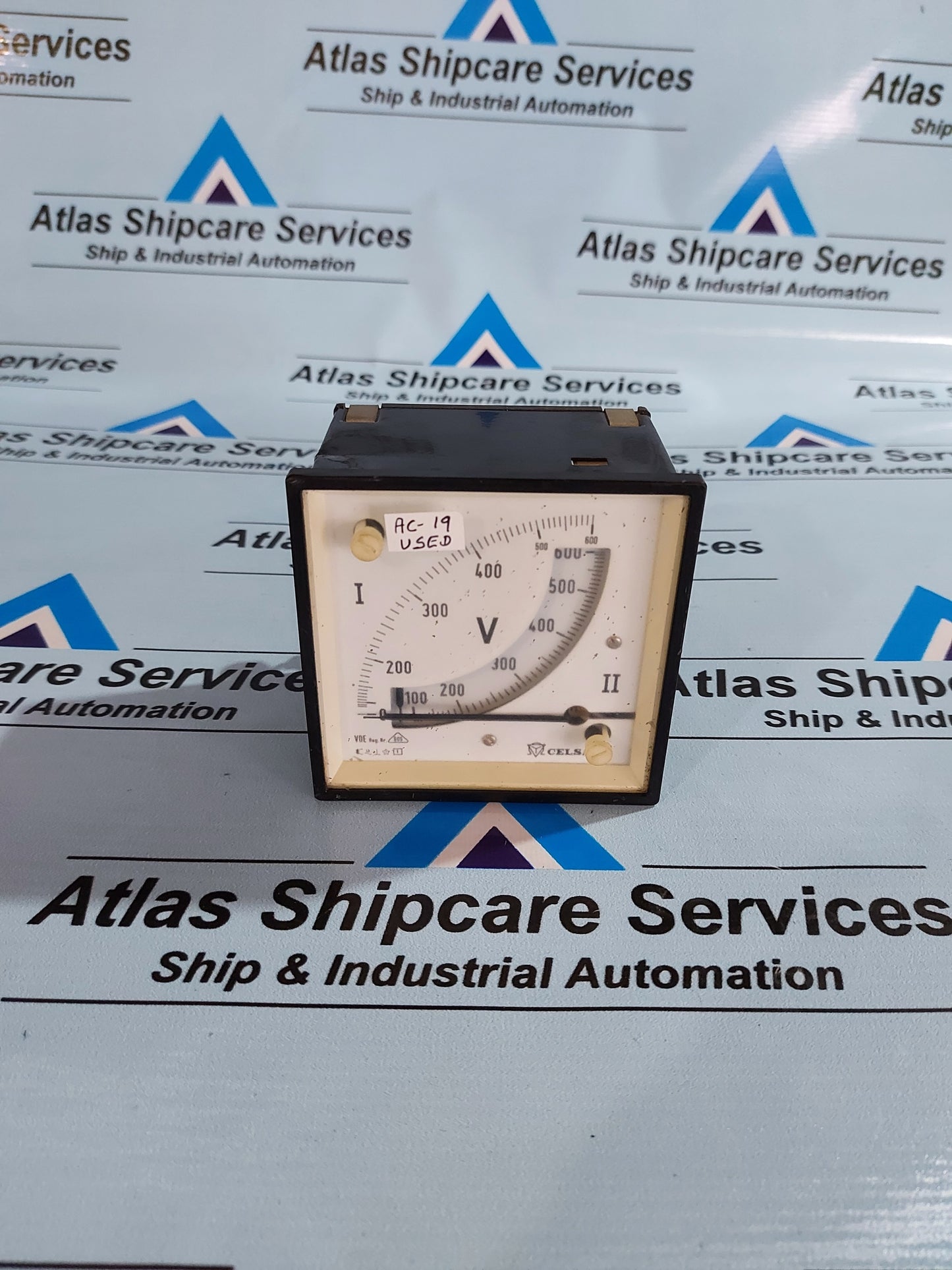 CELSA II ANALOG VOLTAGE METER