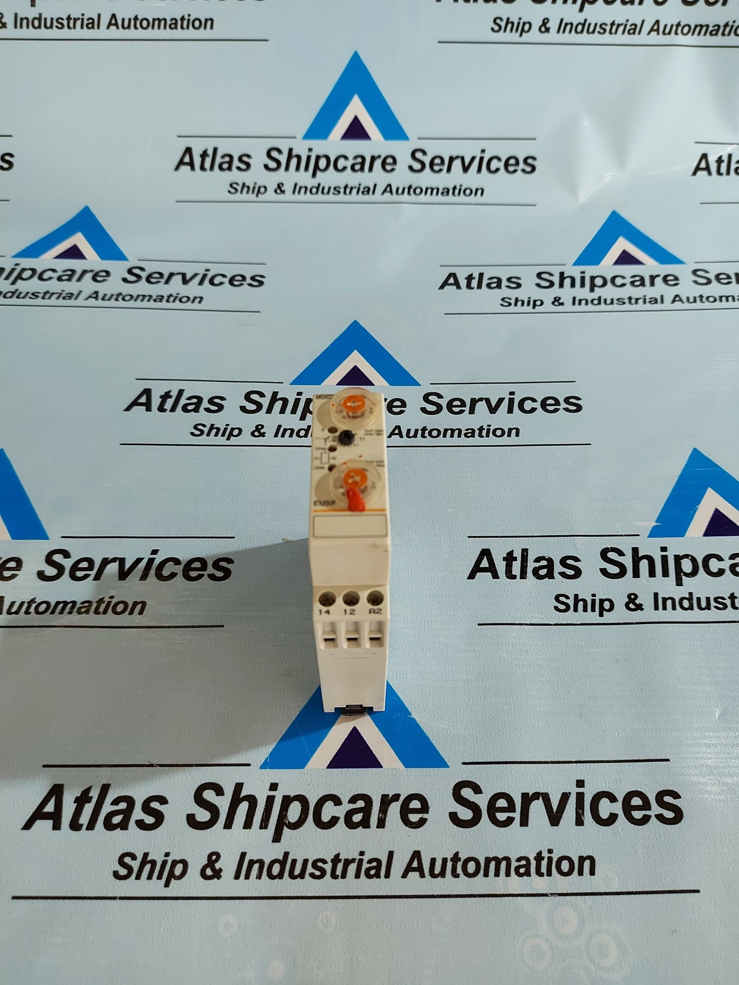 CROUZET EUSF VOLTAGE CONTROL RELAY 84872201