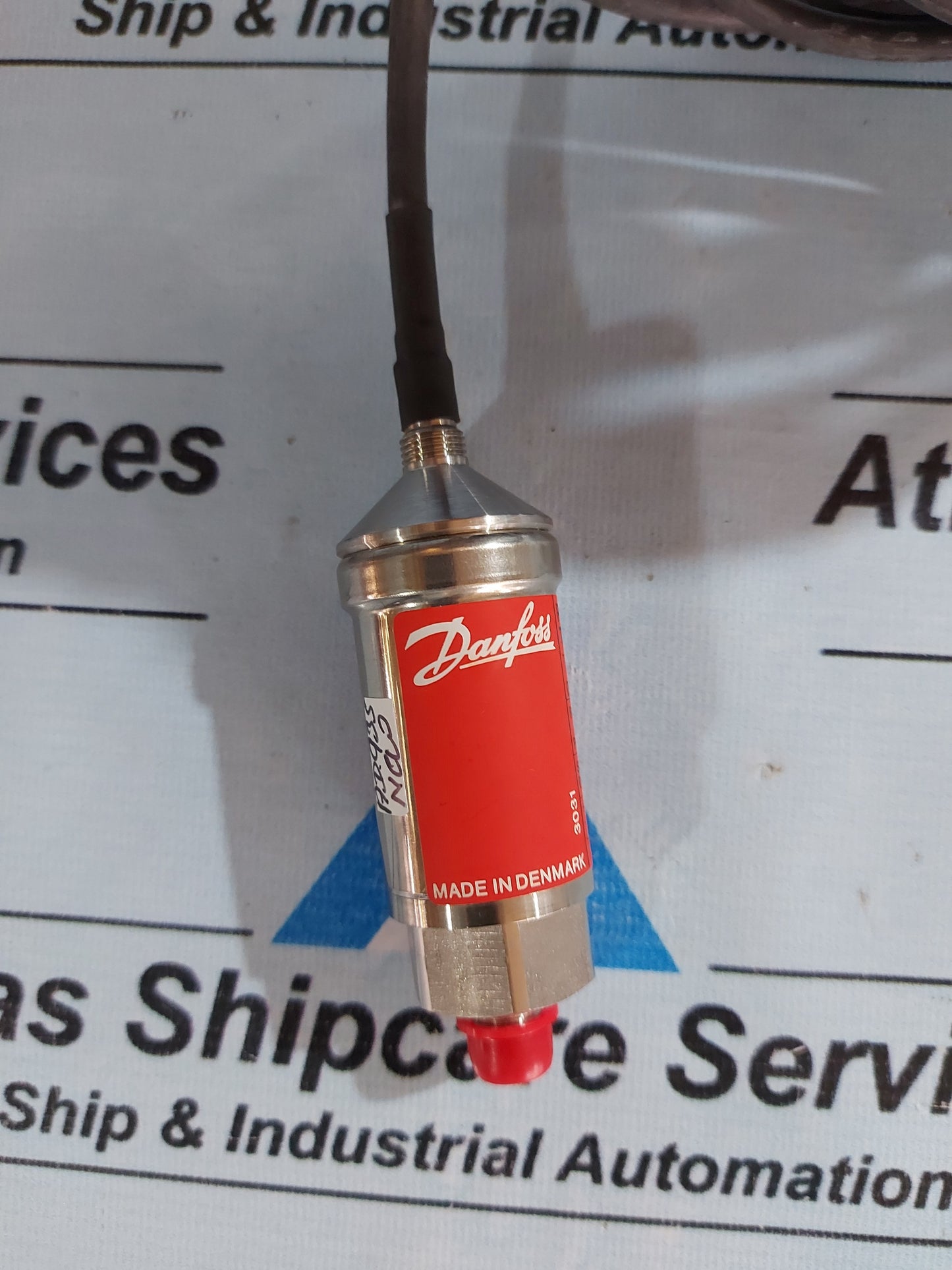 DANFOSS AKS 32 060G2034 PRESSURE TRANSMITTER