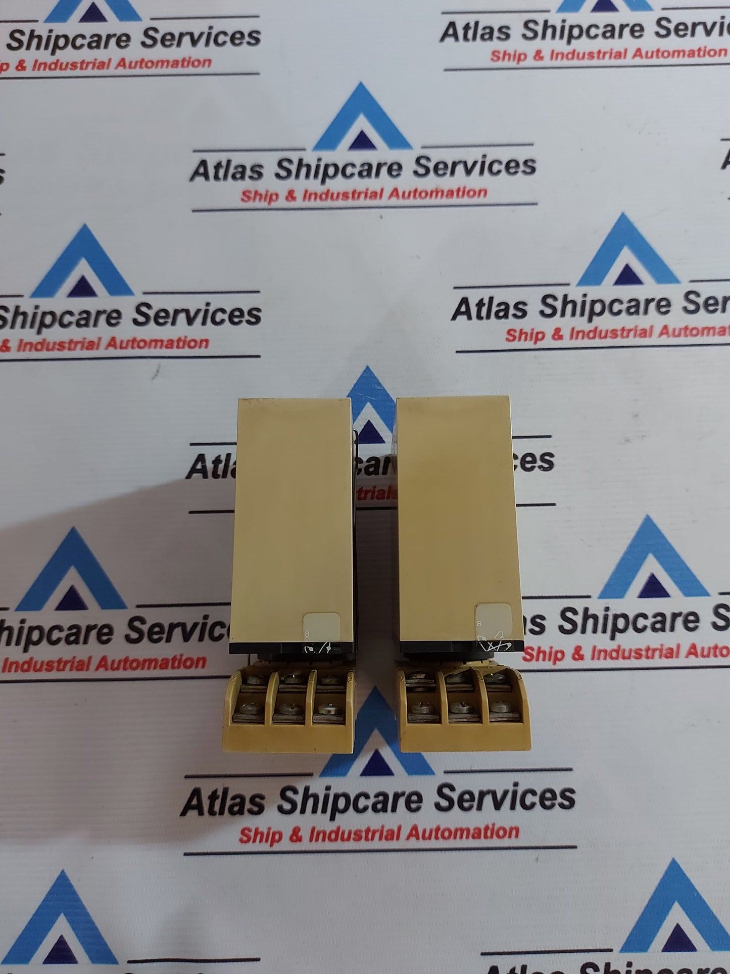 ELECTROMATIC S-SYSTEM SAM 205 220 DELAY ON OPERATE WITH INSTANT CONTACT 220V AC AG617