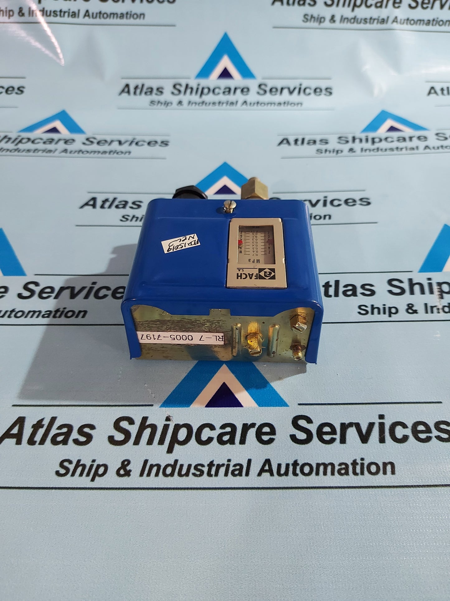 FACH RL-7 PRESSURE REGULATOR