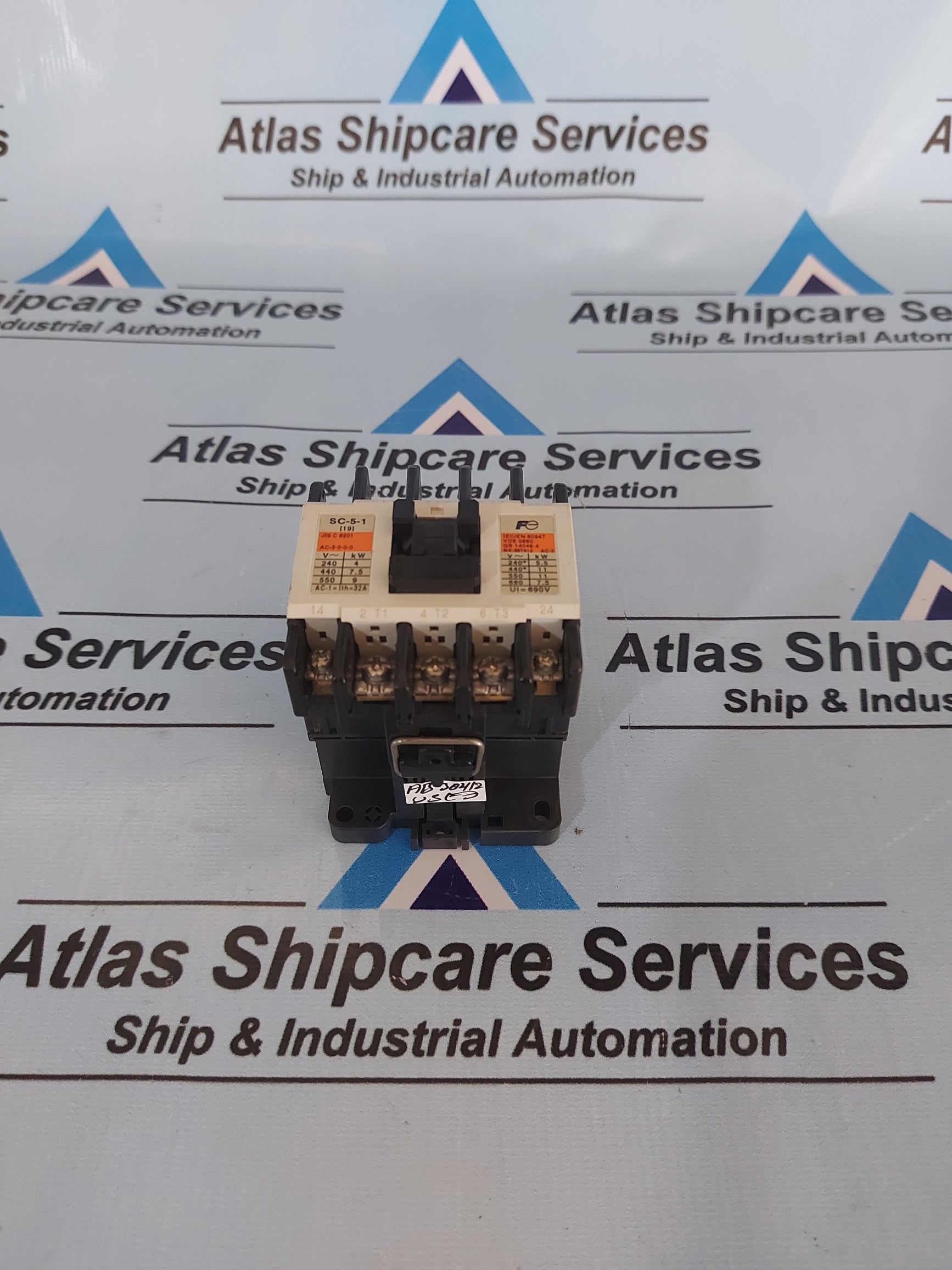 FUJI ELECTRIC SC-5-1 MAGNETIC CONTACTOR