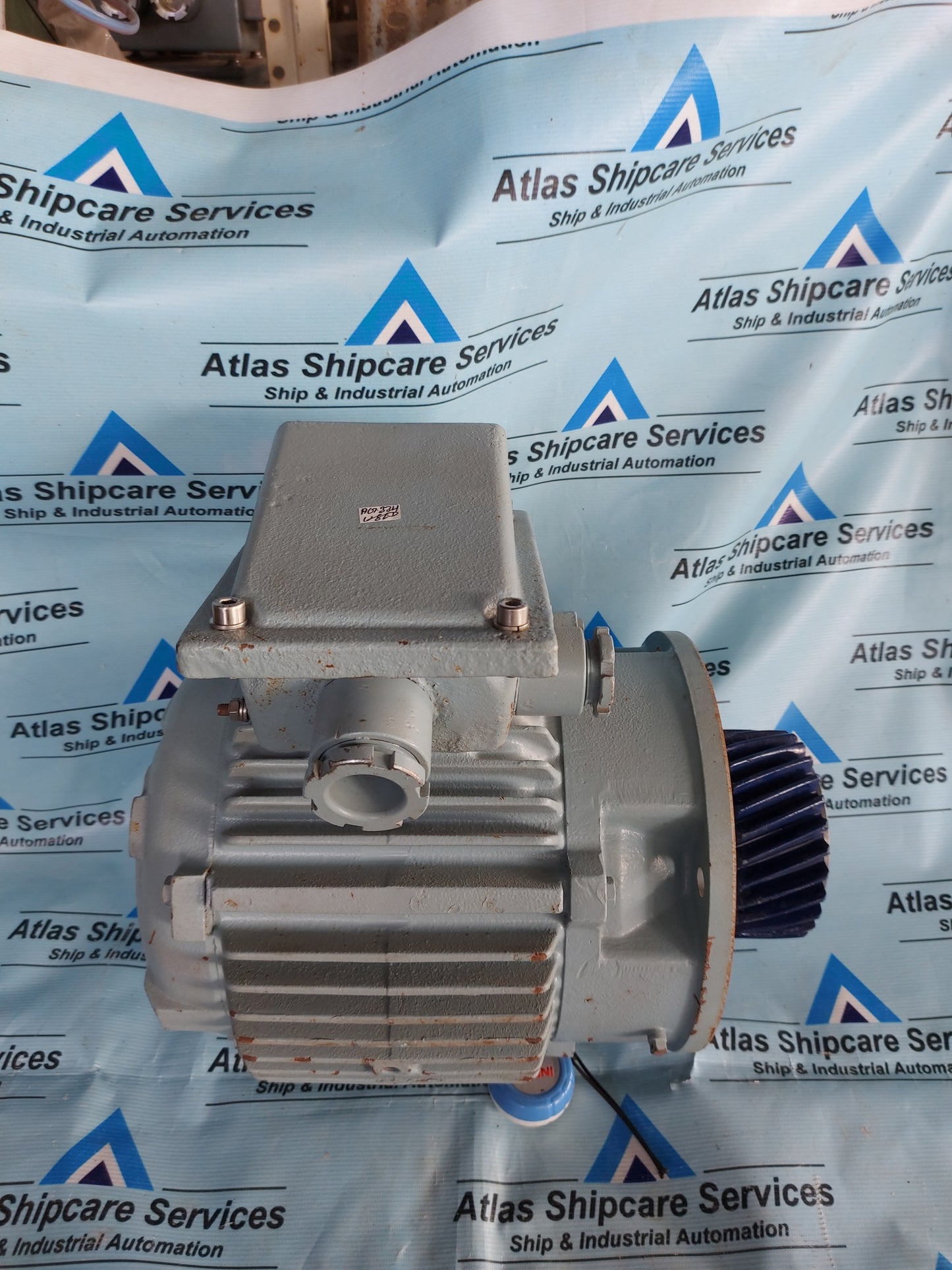HYOSUNG TEAO-F THREE PHASE INDUCTION MOTOR AG334
