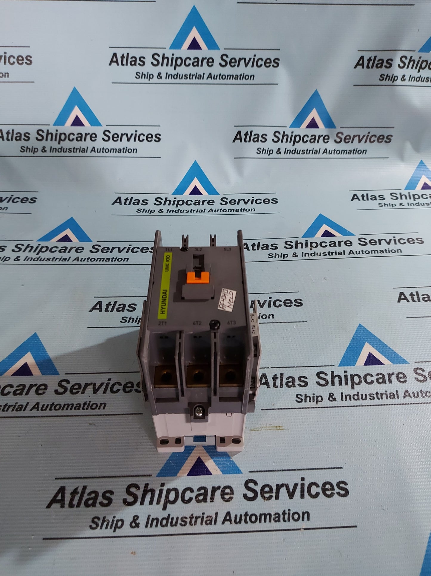 HYUNDAI UMC 100 MAGNETIC CONTACTOR