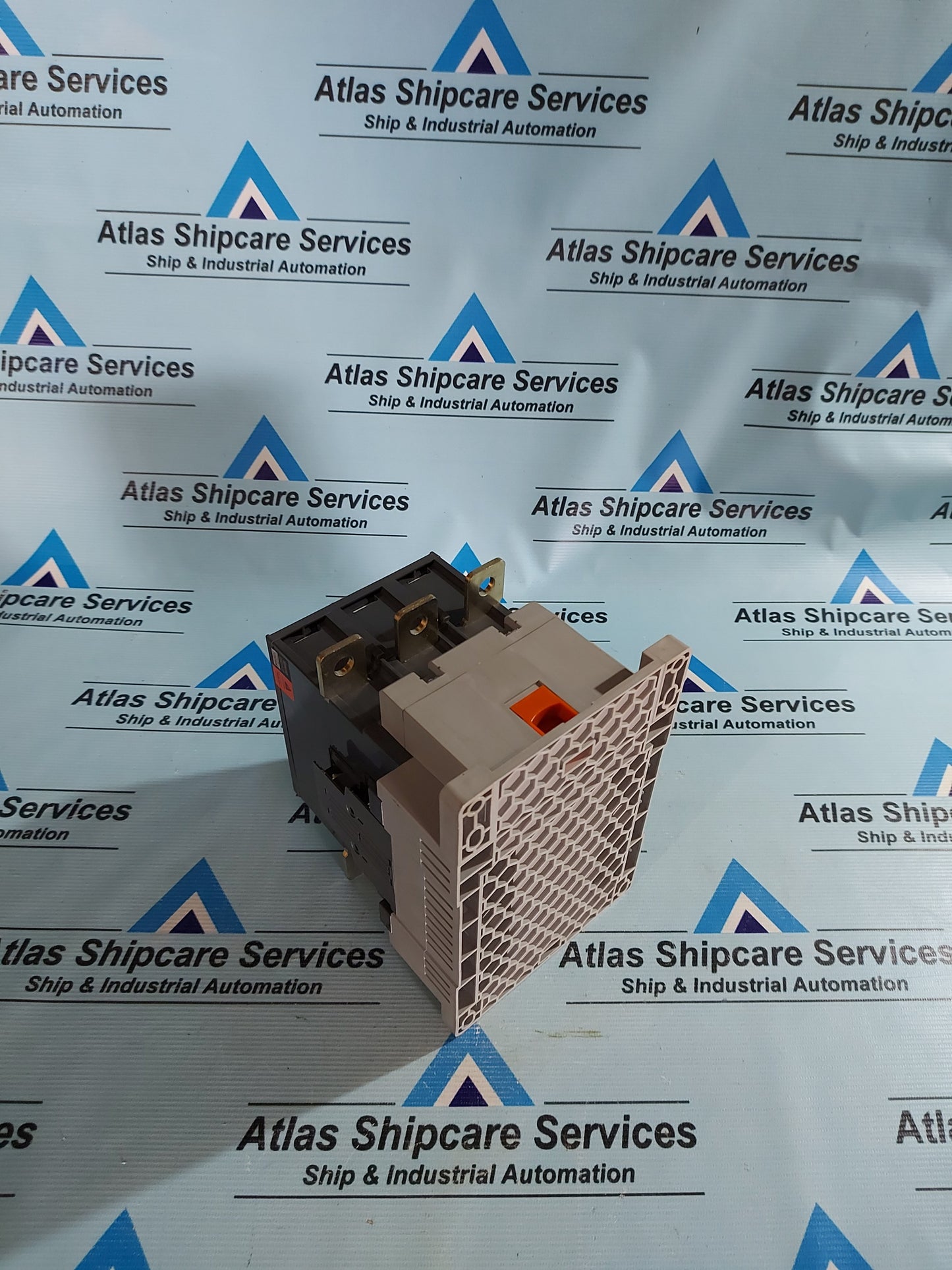 HYUNDAI UMC 225 MAGNETIC CONTACTOR