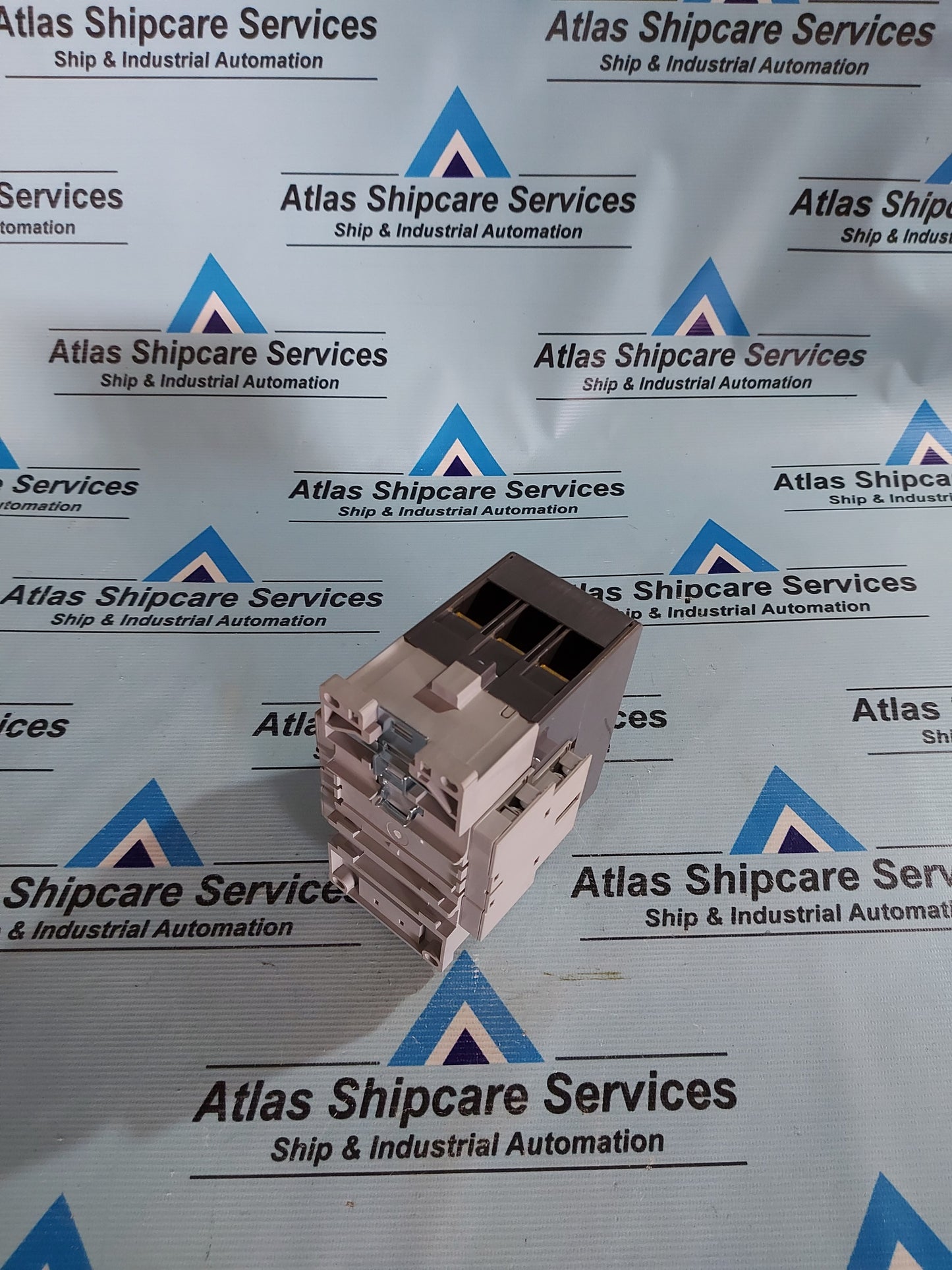 HYUNDAI UMC 85 MAGNETIC CONTACTOR