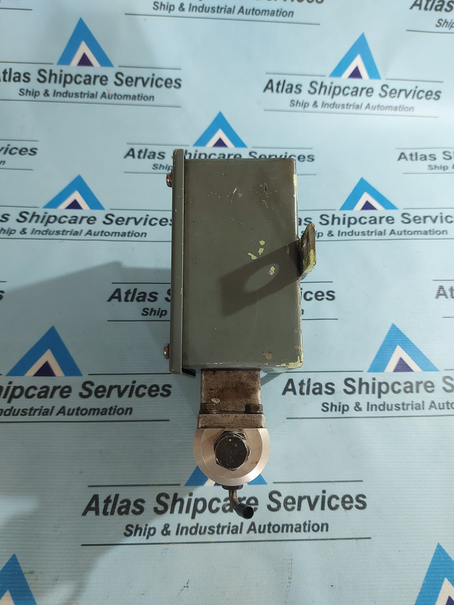 KANAYAMA SEIKI FA-4A-M2 OIL FLOW ALARM AG444