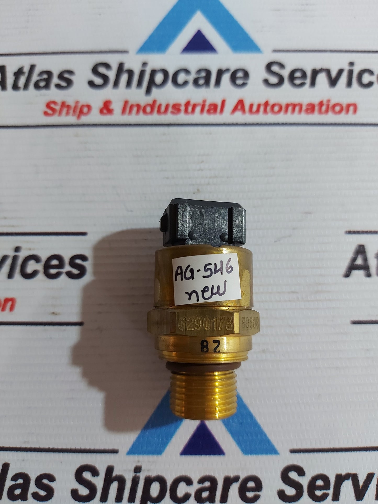 LIEBHERR 629017303 PRESSURE TRANSMITTER 0.5-4.5 Bar AG546